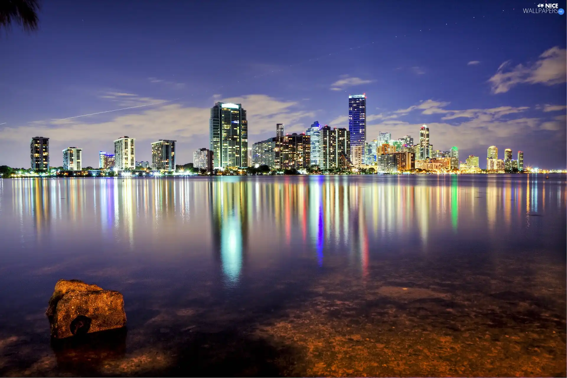 Miami, Floryda, clouds, Ocean, skyscrapers