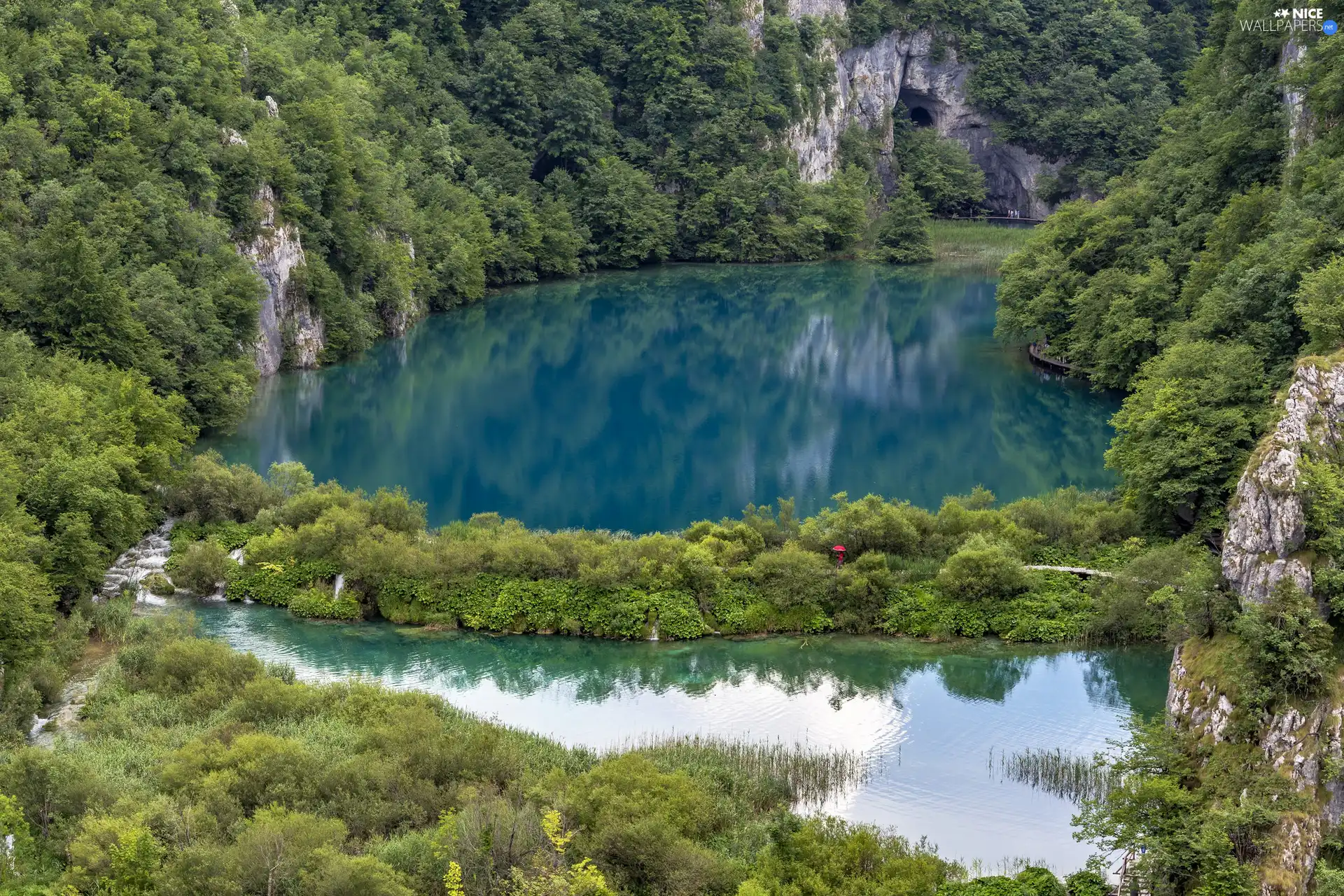 viewes, lakes, VEGETATION, trees, Coartia, rocks, Plitvice Lakes National Park