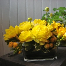 rouge, bouquet, yellow