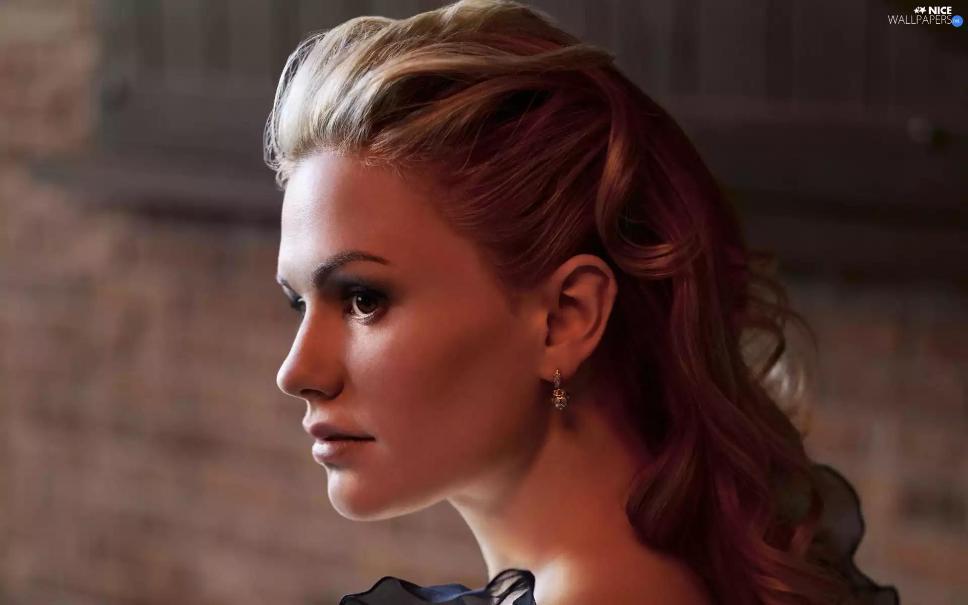 Anna Paquin