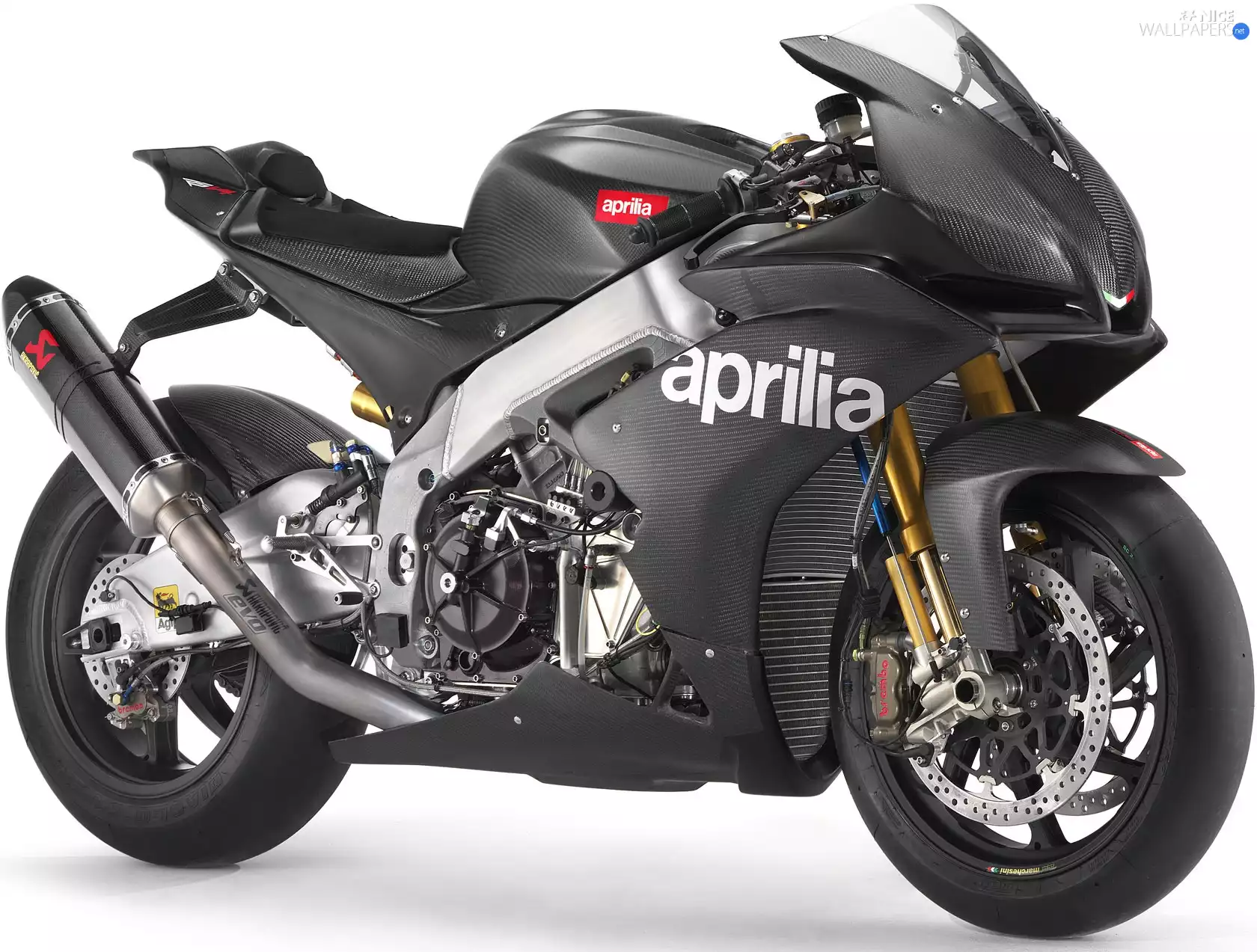 Aprilia RSV4, carbon
