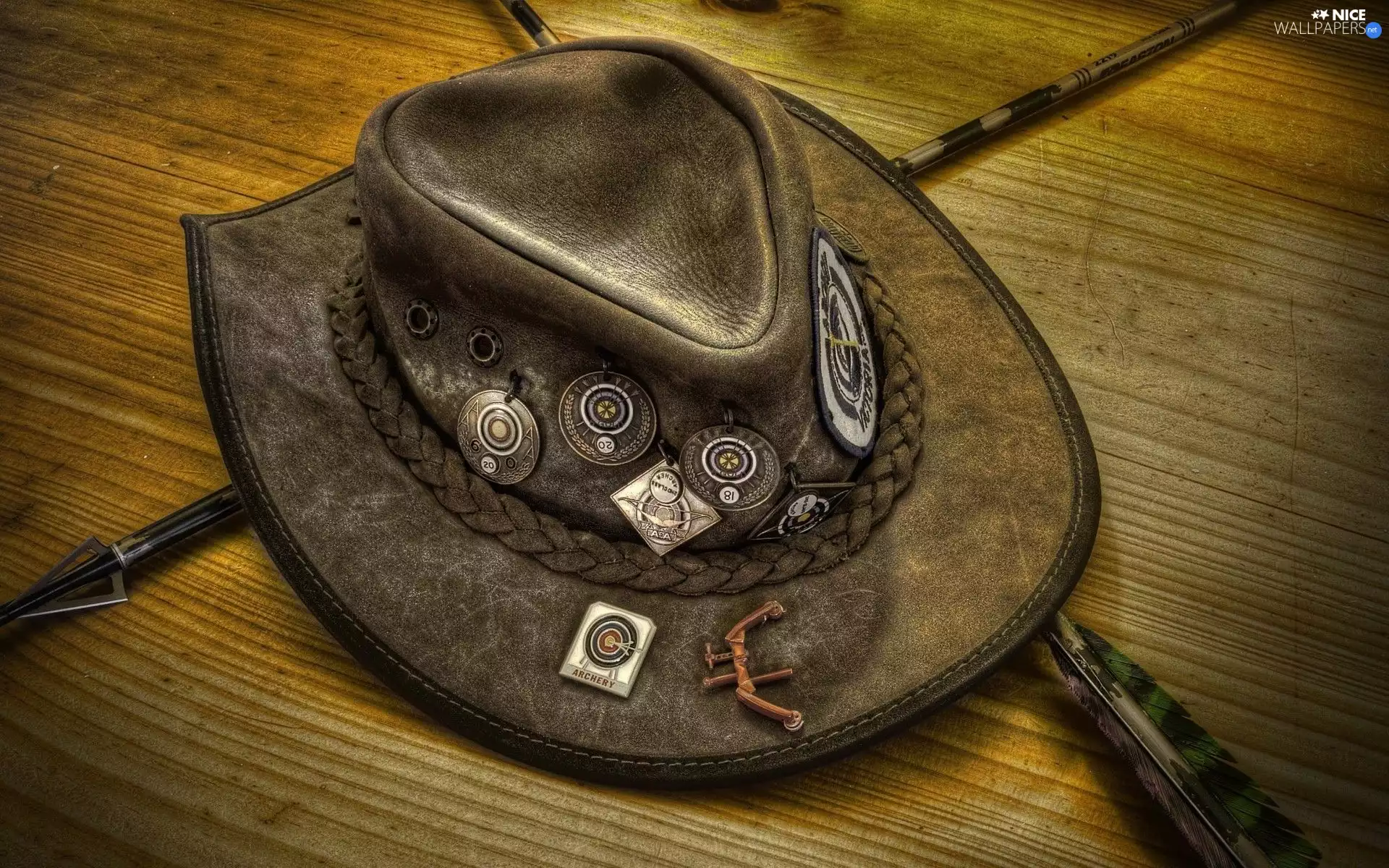 Arrow, Arrowhead, leathery, Badges, Hat