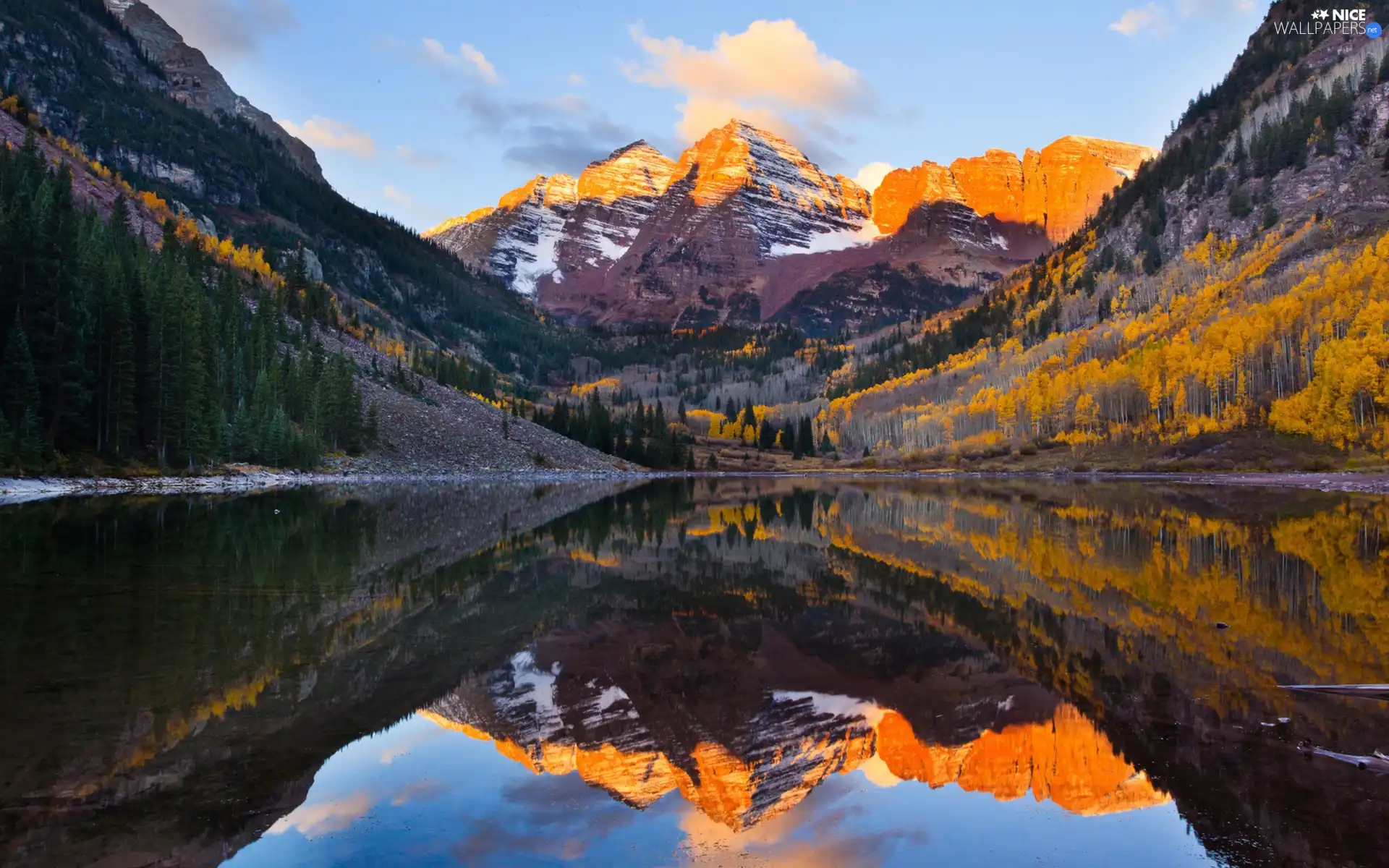 viewes, rocky mountains, Maroon Lake, State of Colorado, reflection, autumn, Maroon Bells Peaks, The United States, clouds, trees