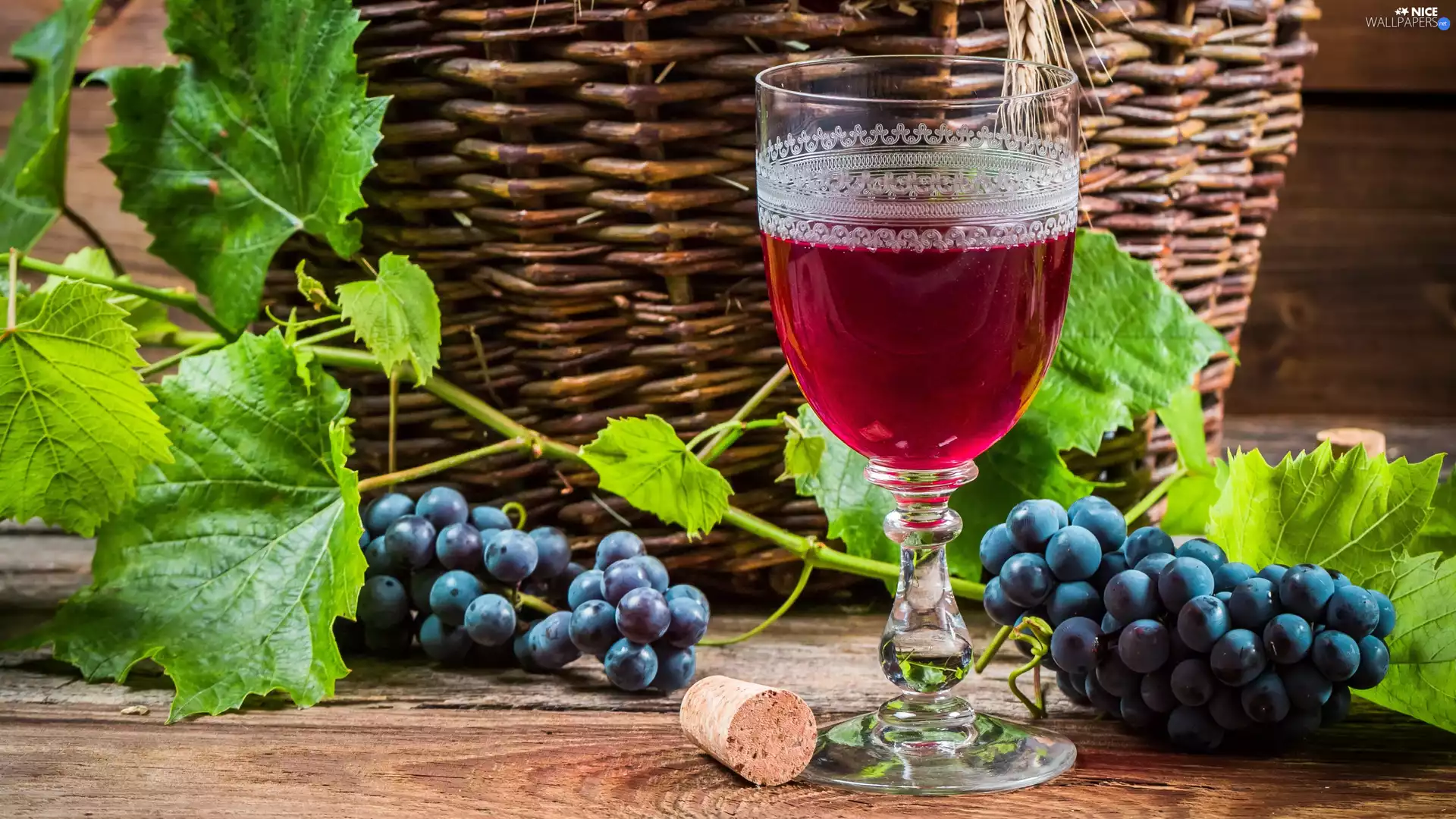 Wine, basket, Grapes, glass, bunches