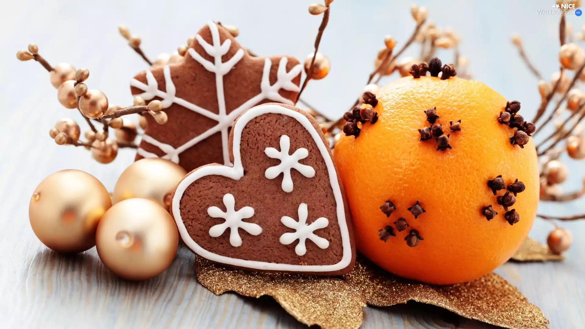 Gingerbread, decoration, cloves, baubles, orange, Christmas