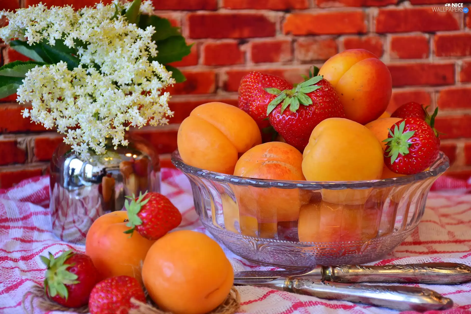 apricots, Fruits, bowl, Black Elder, Glass, strawberries