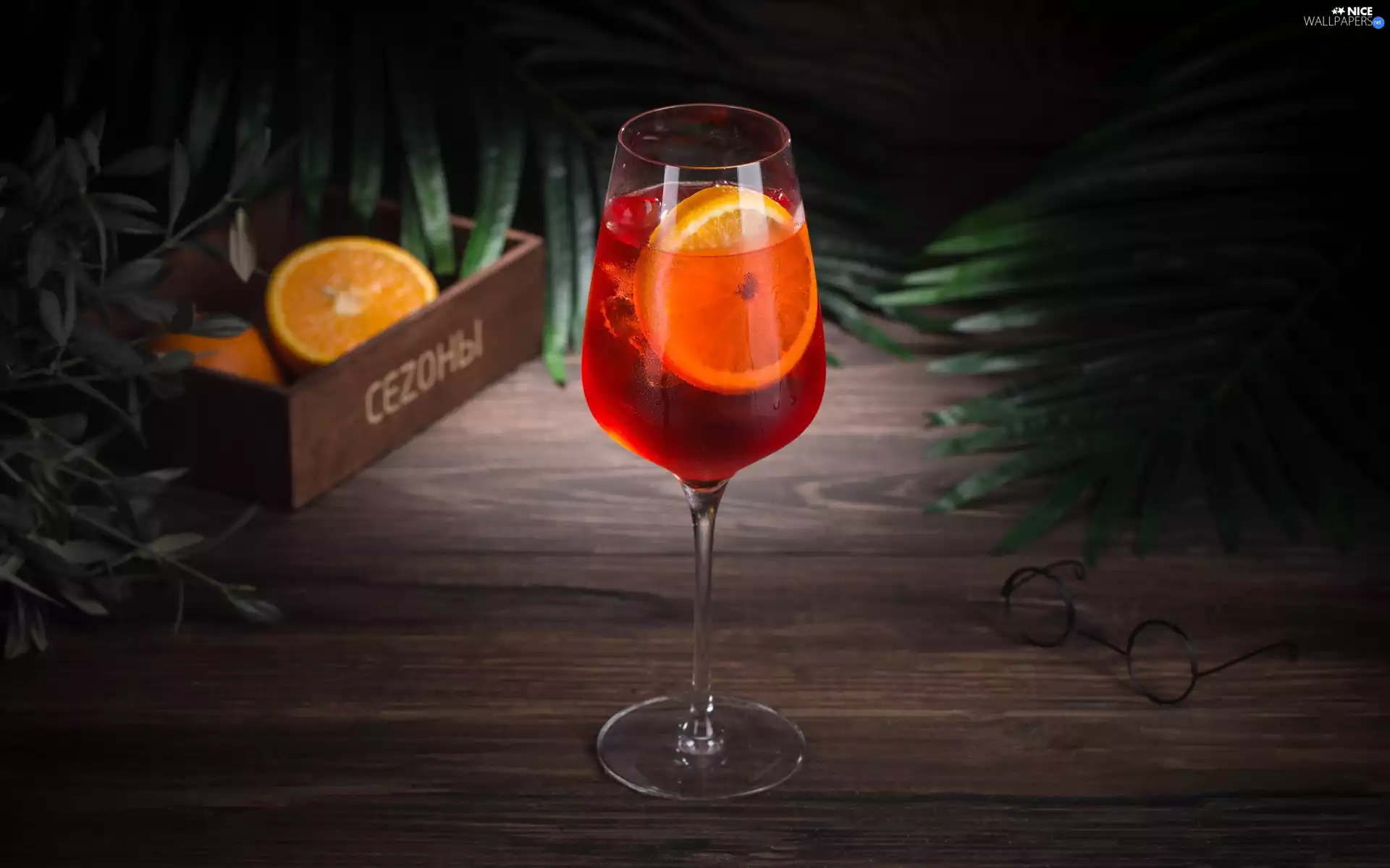 Glasses, box, Palms, Fruits, Leaf, Drink, glass, boarding