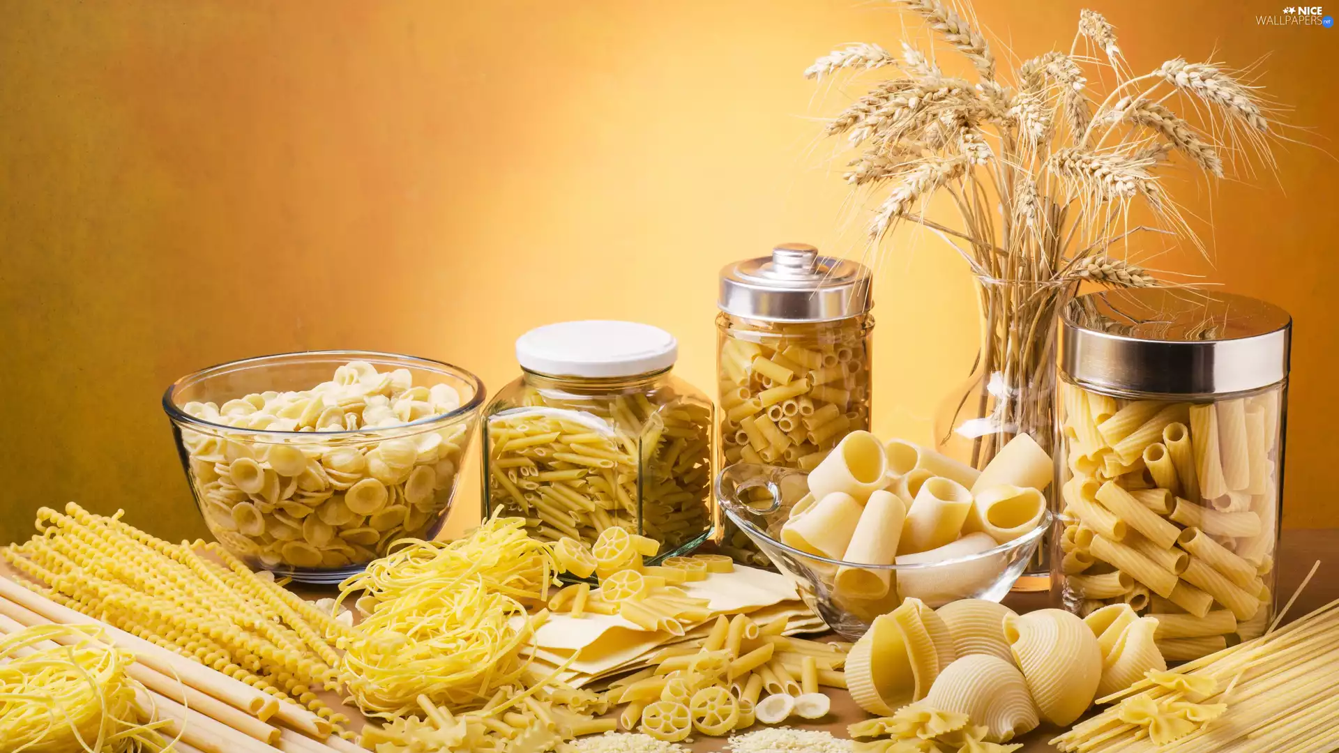 bowls, macaroni, Jars