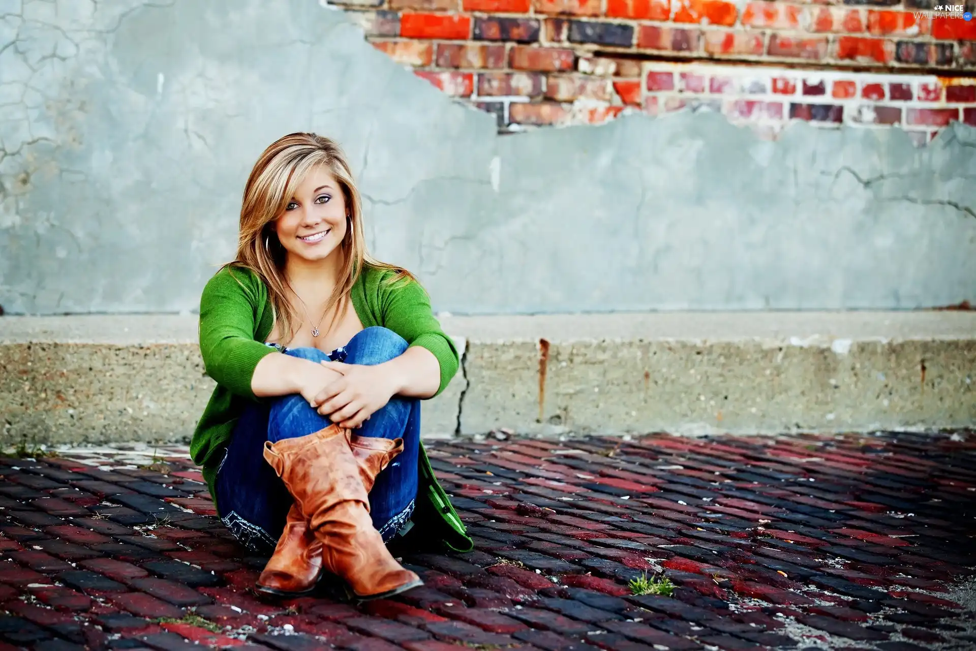 sitting, wall, brick, Shawn Johnson