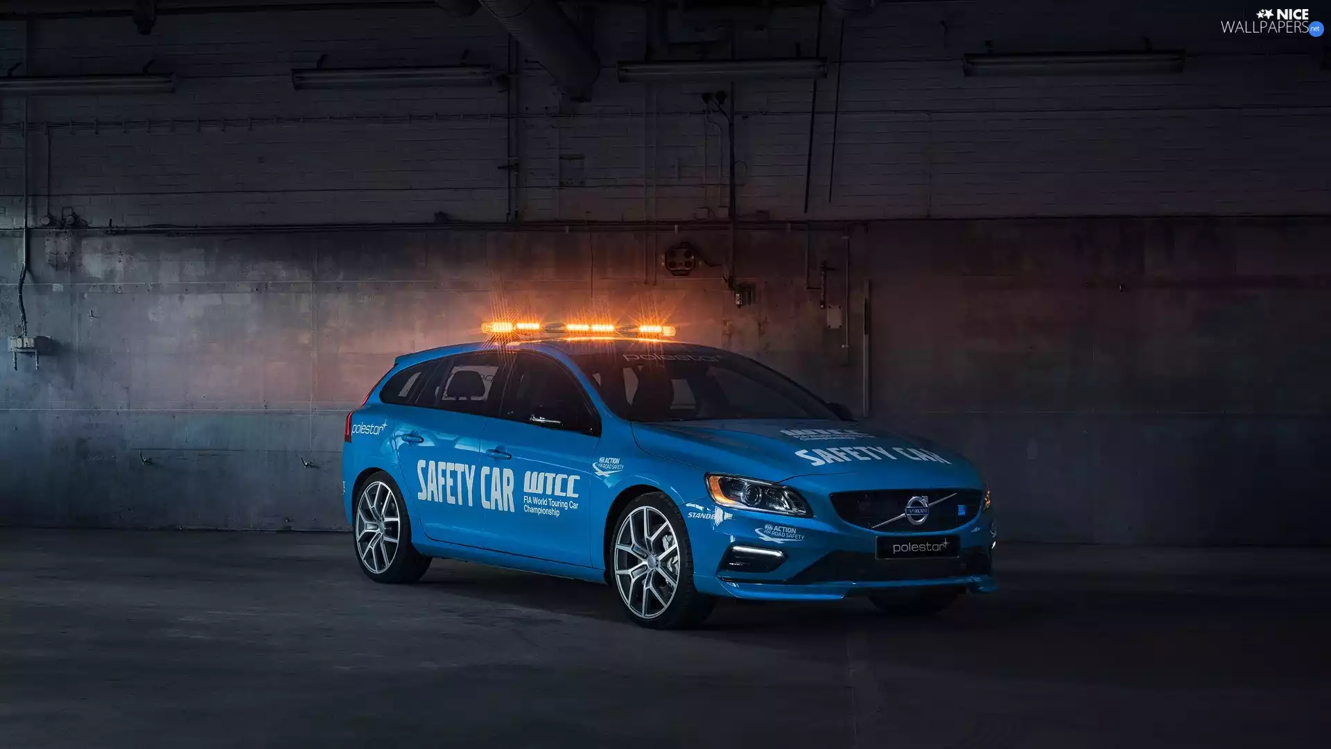 Volvo V60, Safety Car