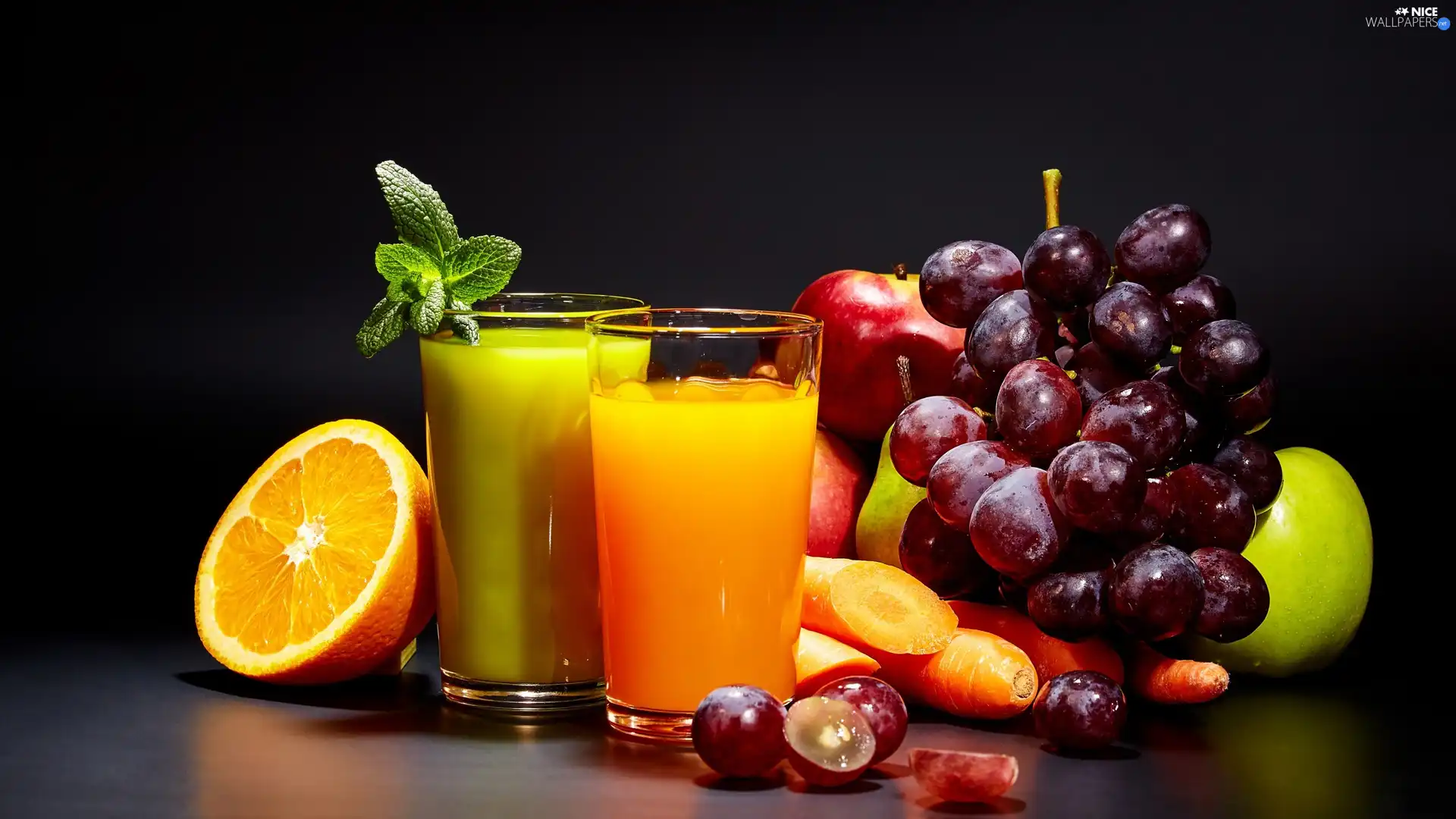 grape, juice, carrots, orange, apples, Glass