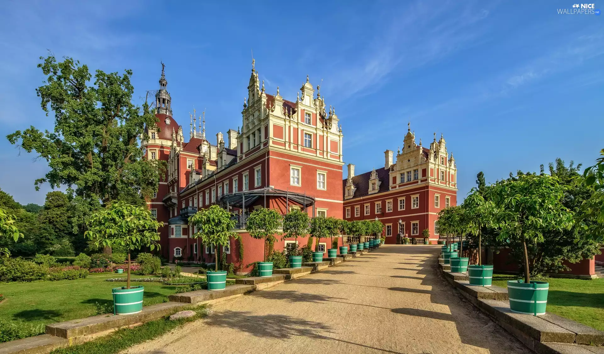 Muskau, Germany, Schloss Muskau, Park Muzakowski, Muskau Castle