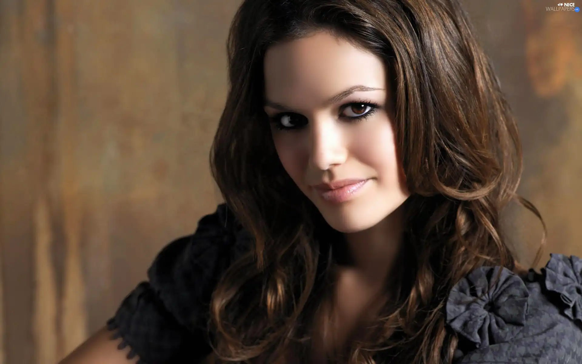 The look, Rachel Bilson, Charming