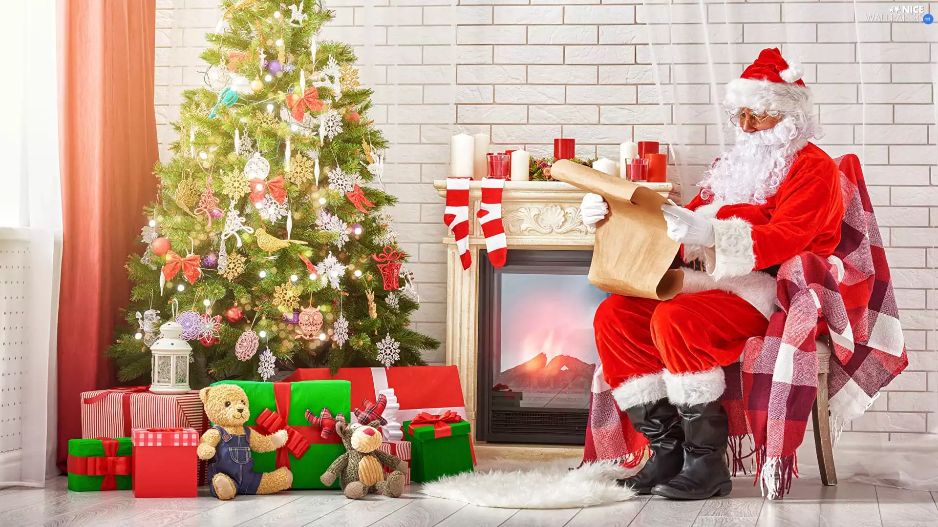 Santa, gifts, burner chimney, christmas tree