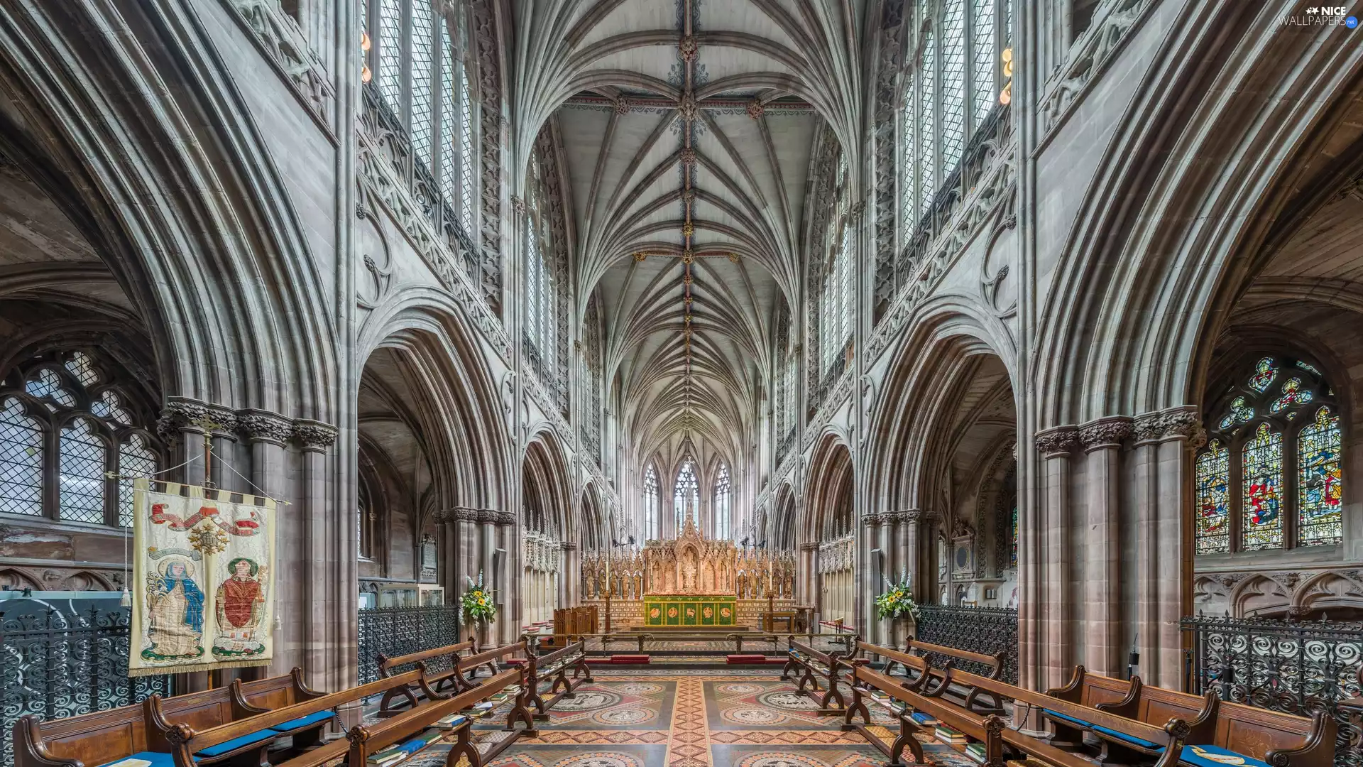 Lichfield Cathedral, Staffordshire County, altar, Lichfield City, England, Lichfield Cathedral, bench