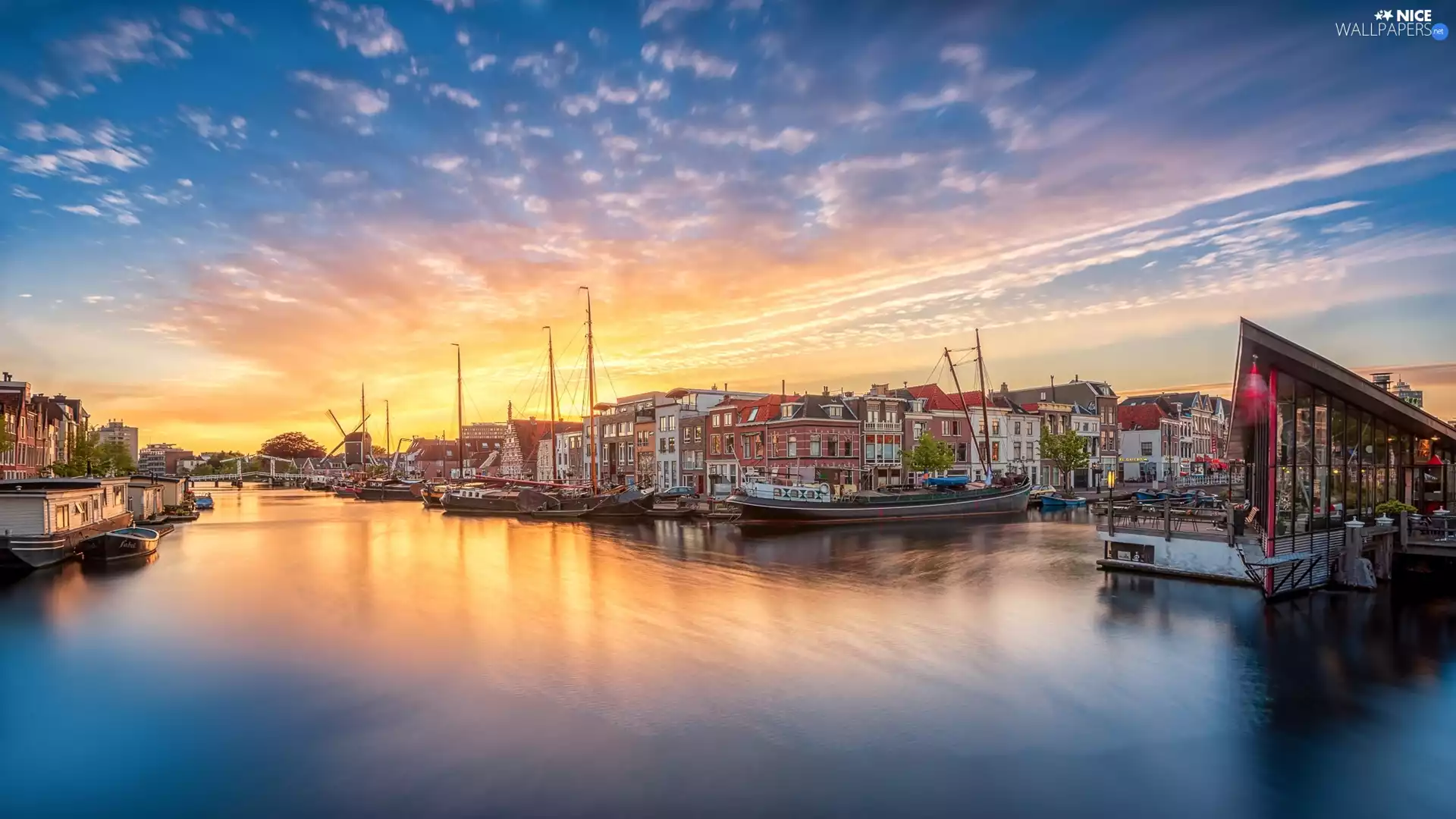 Galgewater Canal, Netherlands, Sunrise, Houses, Boats, Leiden City