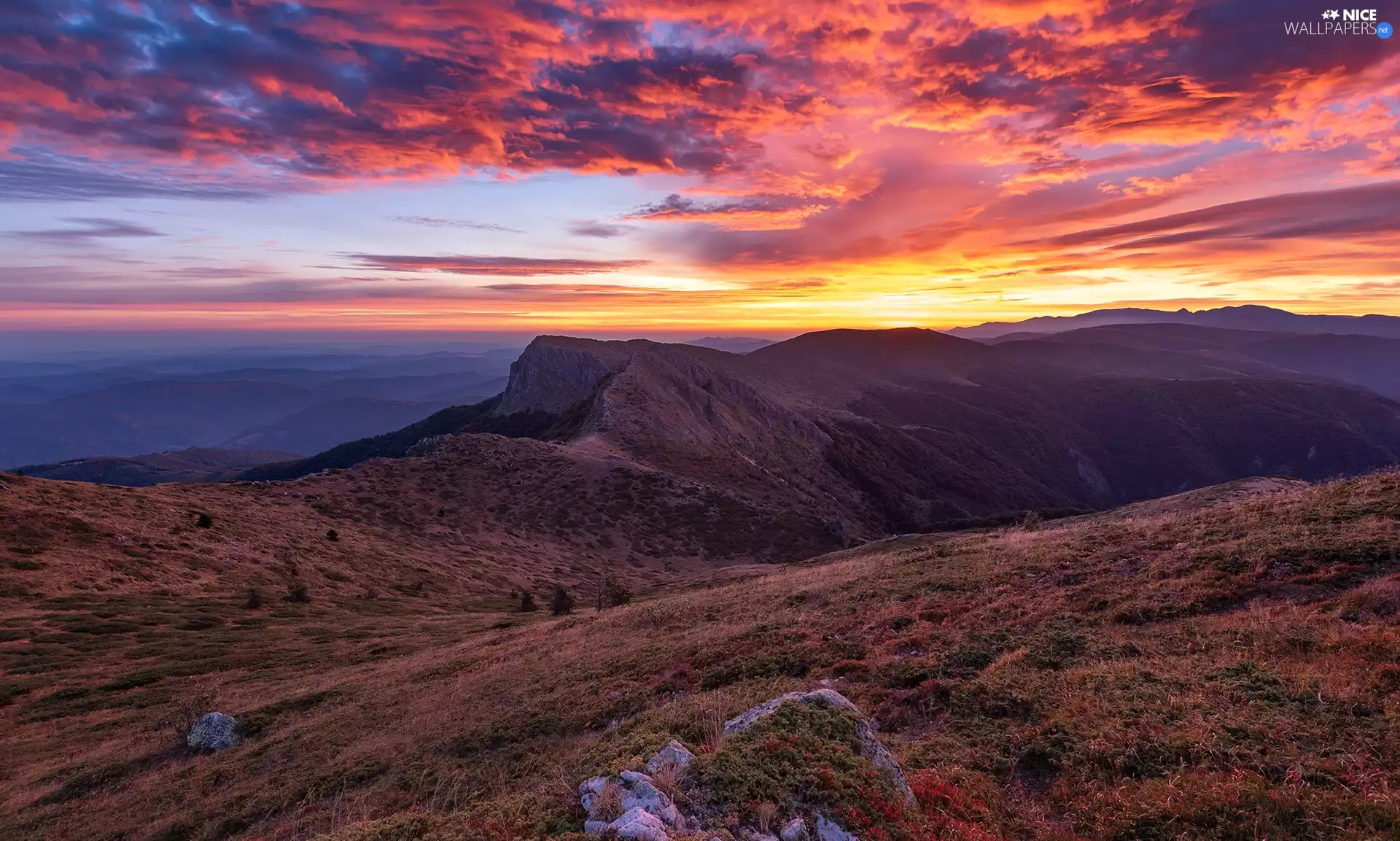 Mountains, Great Sunsets, clouds, The Hills