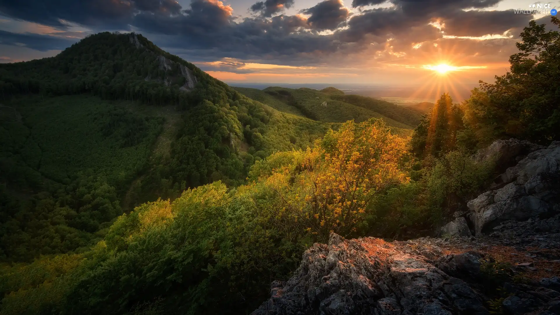 rocks, Sunrise, viewes, clouds, Mountains, trees, VEGETATION