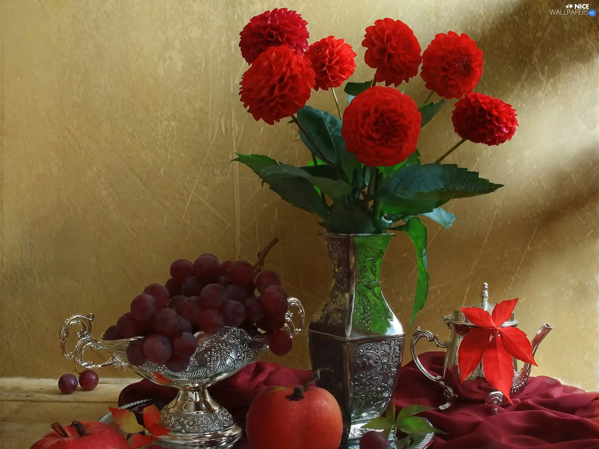 dahlias, Fruits, service, Red, Toyota Silver