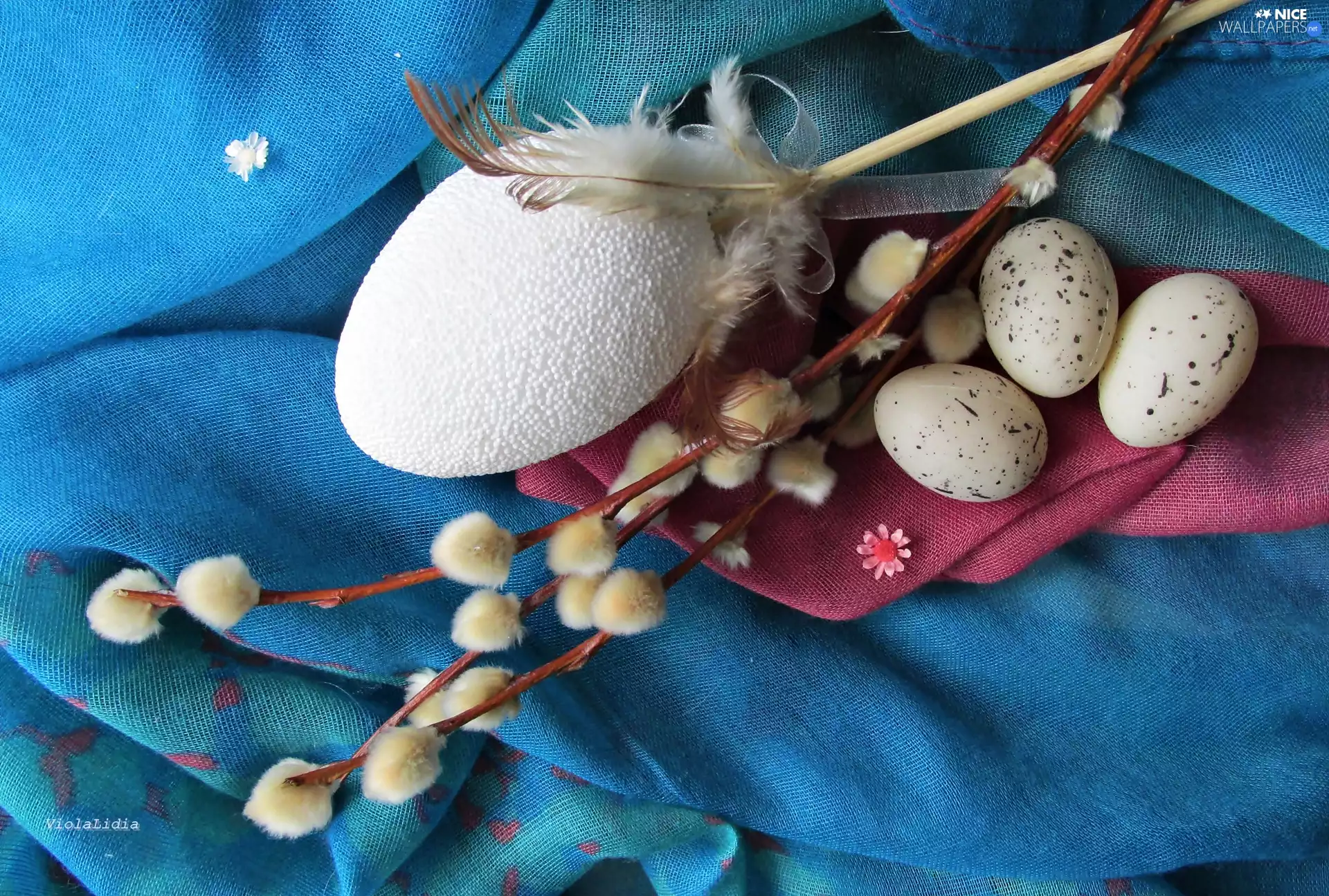 database, Easter, eggs