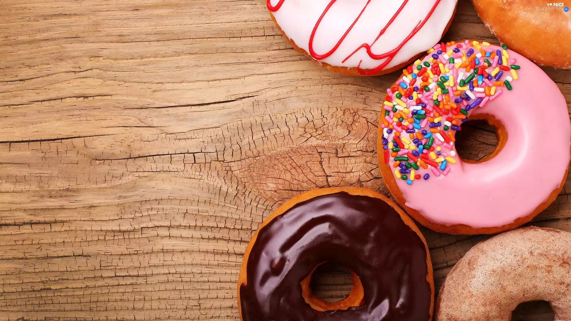 Donuts, glace, donuts