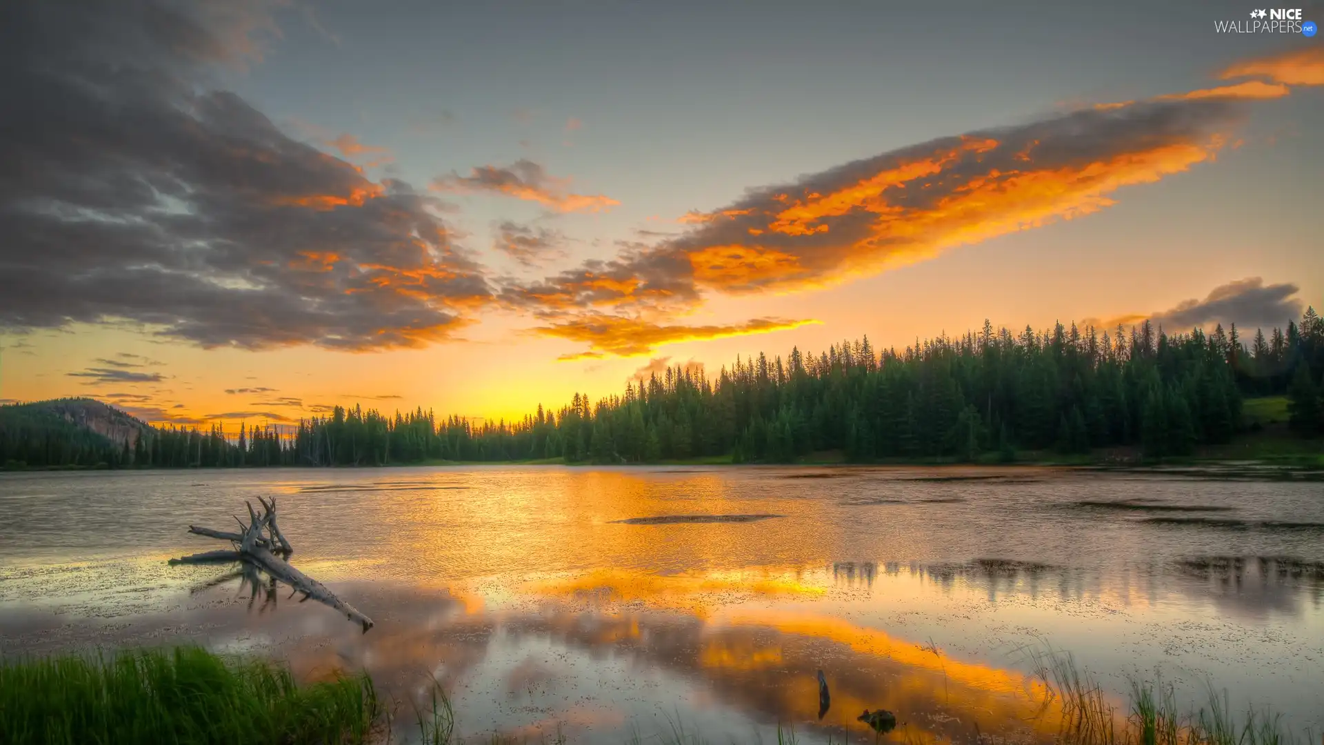 Mountains, lake, east, sun, clouds, woods