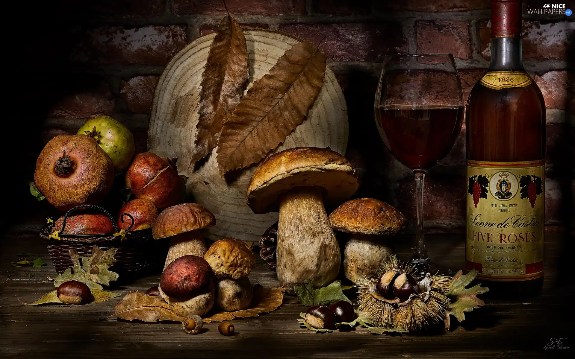 Wine, mushrooms, Sweet Chestnuts, Bottle, composition, glass, Fruits