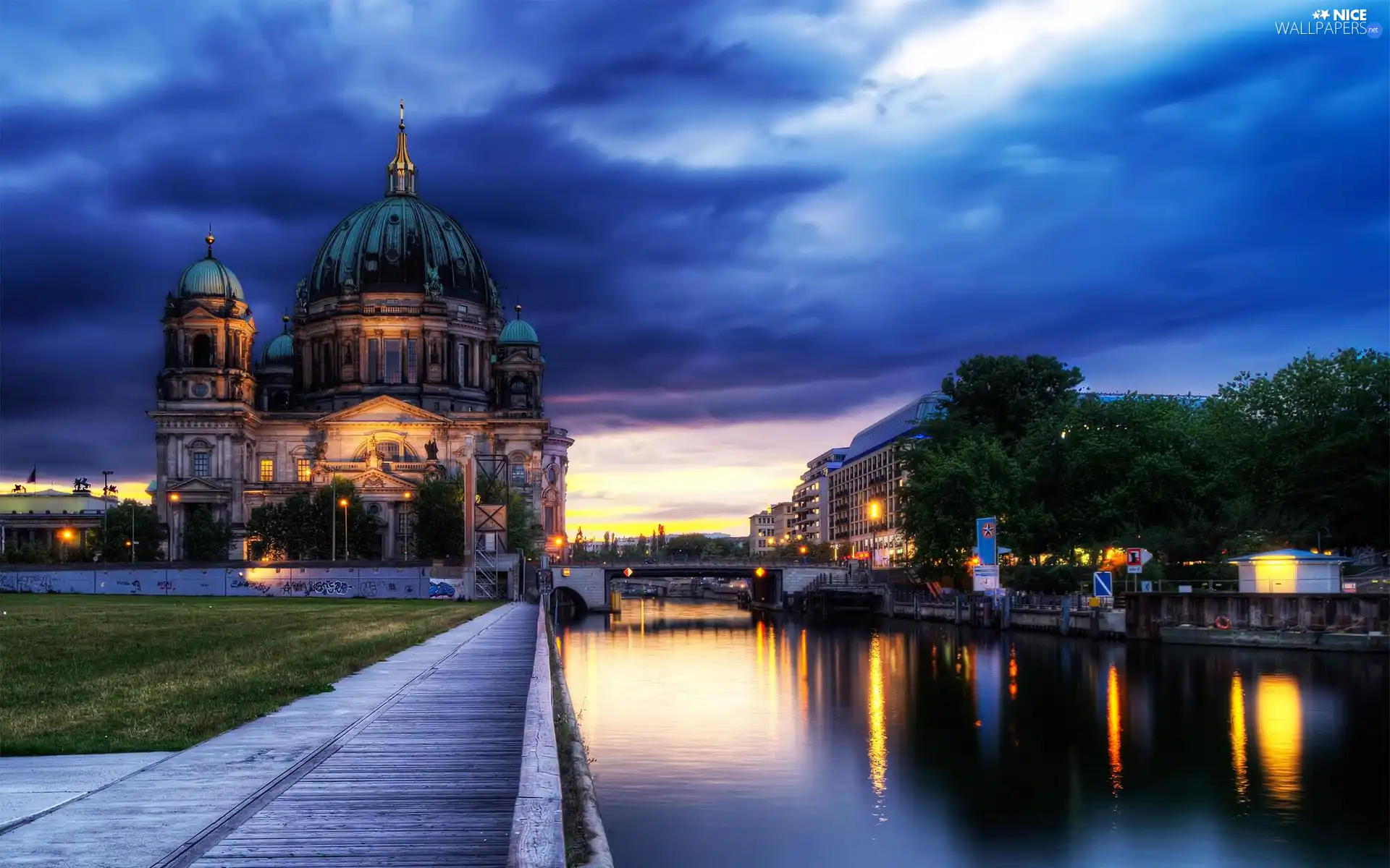 chair, Berlin, Germany, River