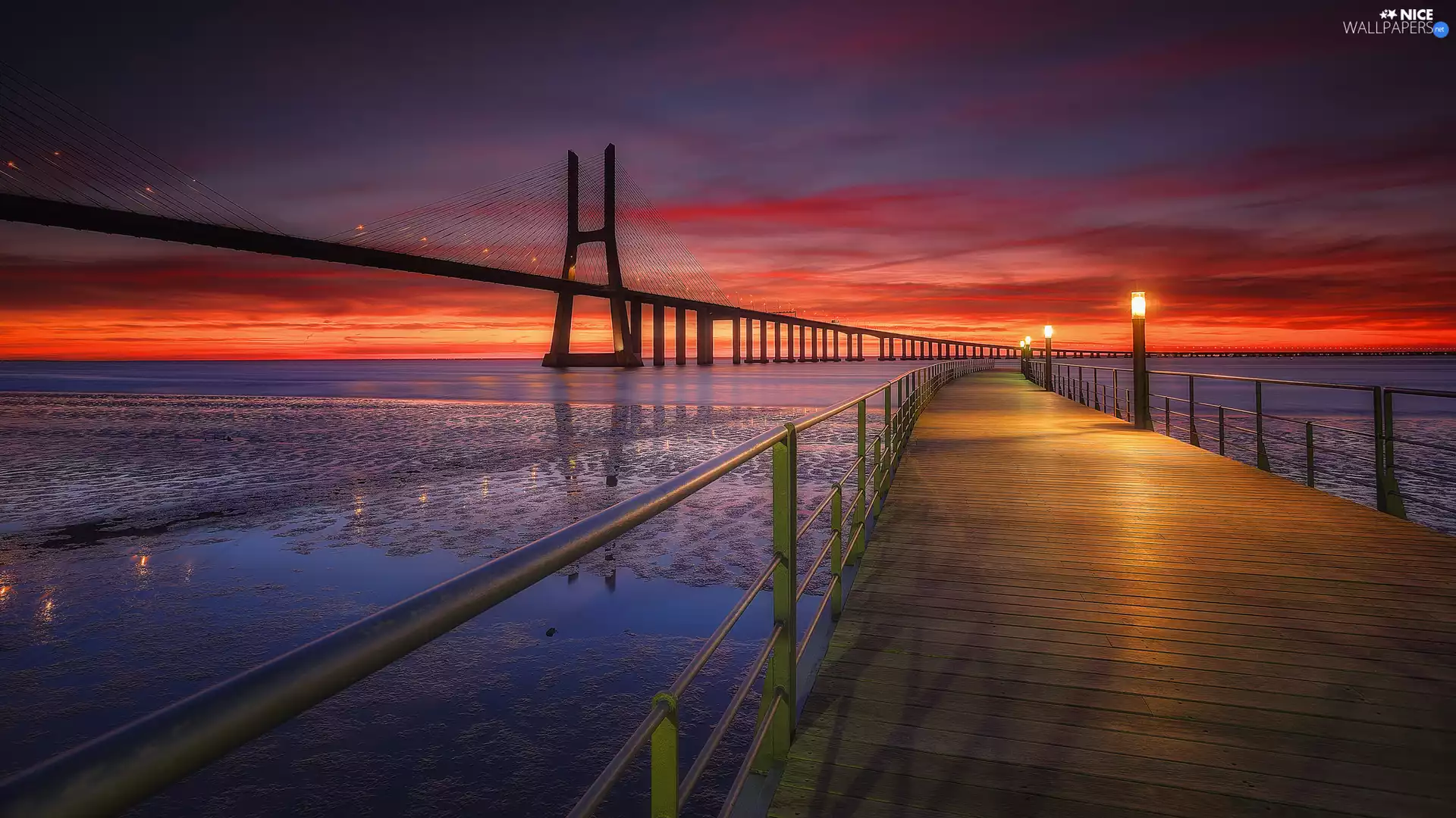 Great Sunsets, Tag River, pier, Vasco da Gama Bridge, Portugal