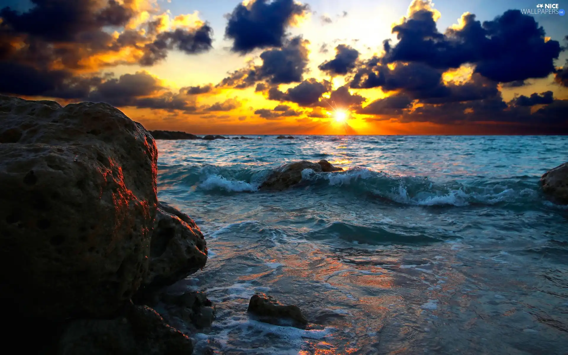 sea, clouds, Great Sunsets, Waves