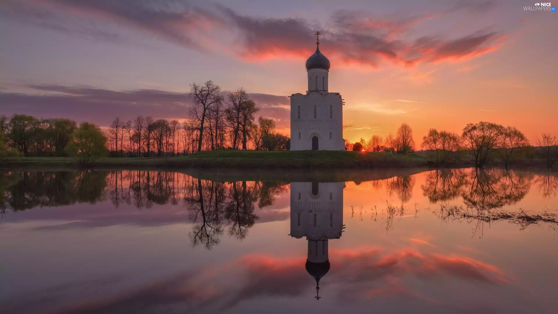 lake, Cerkiew, viewes, Great Sunsets, trees, reflection