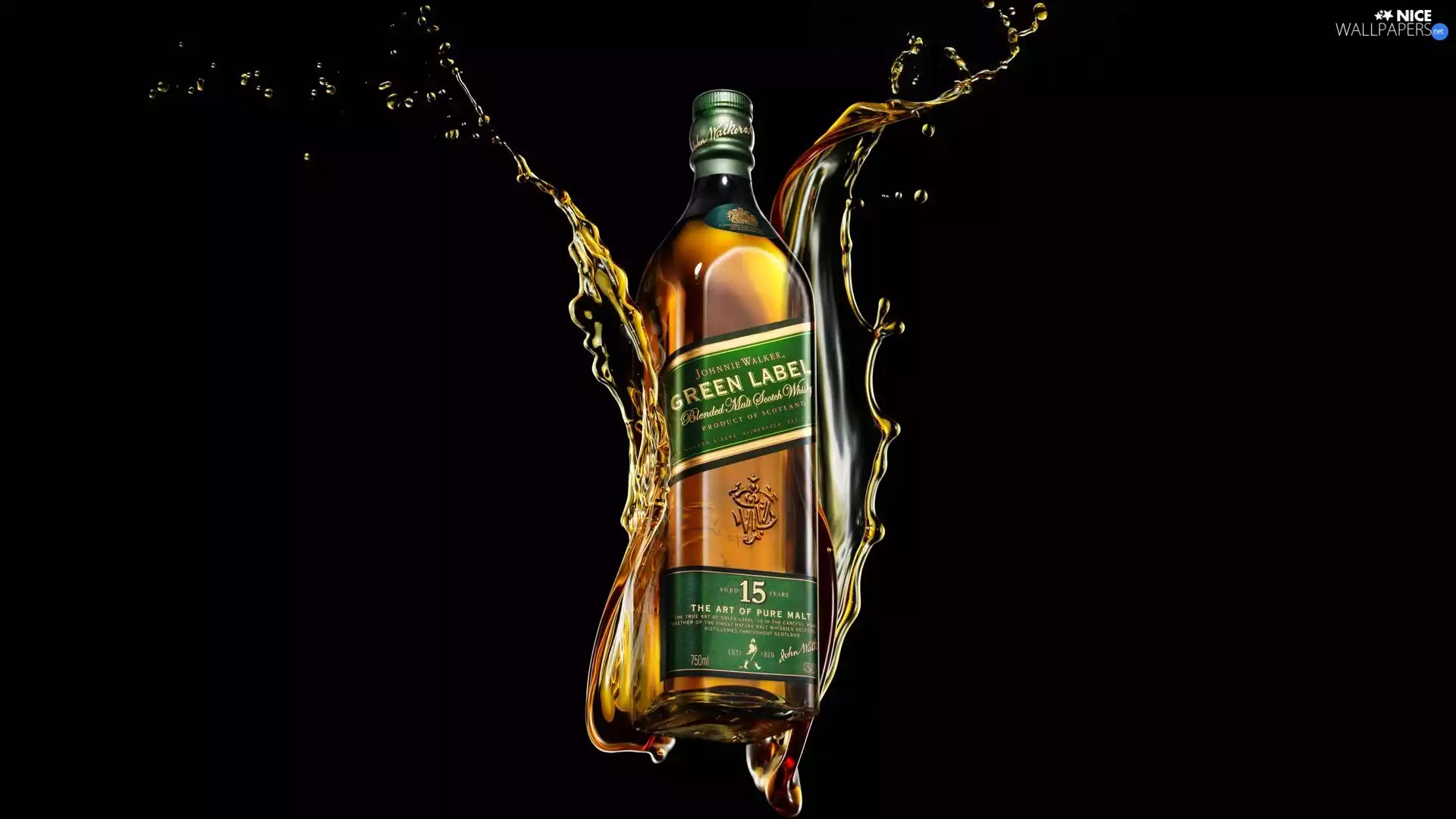 Whisky Johnnie Walker Green Label, black background