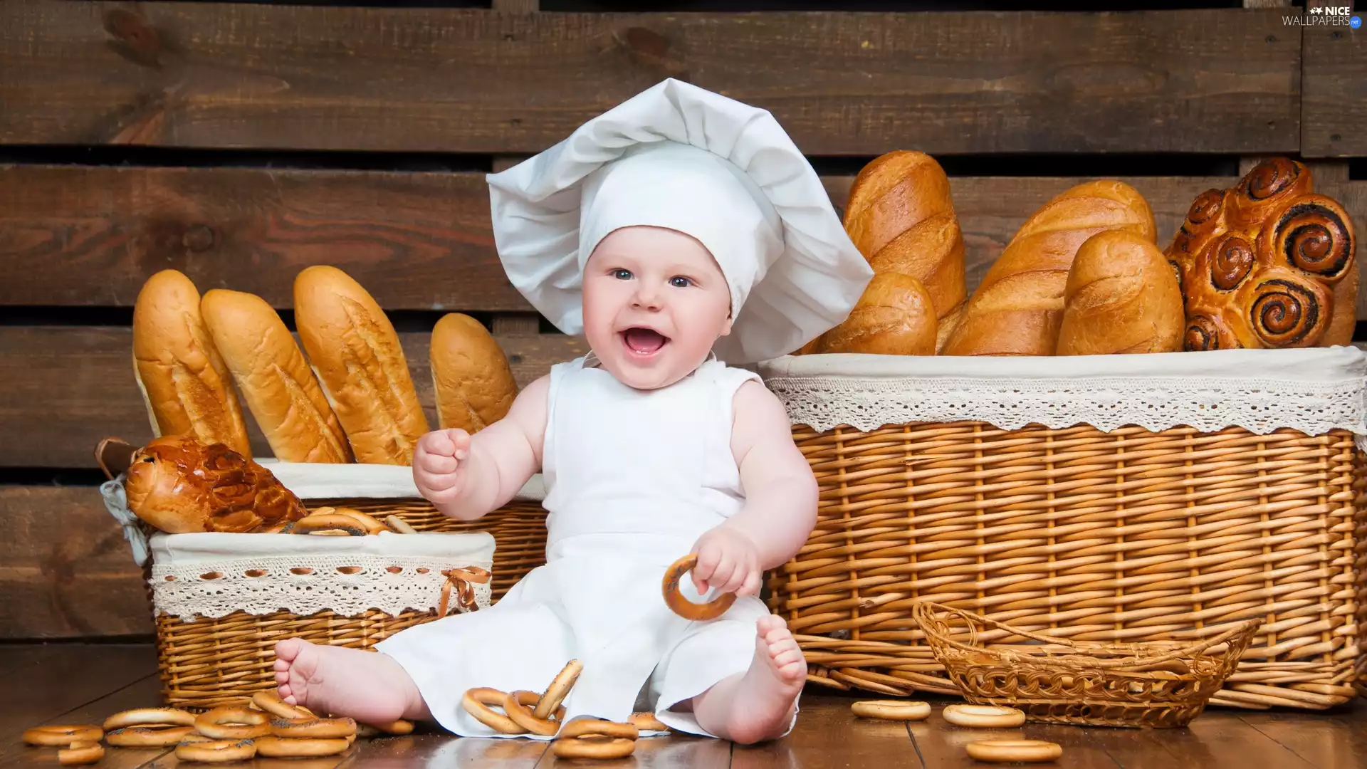 cook, Smile, Bagels, Hat, Kid, bread, Baskets