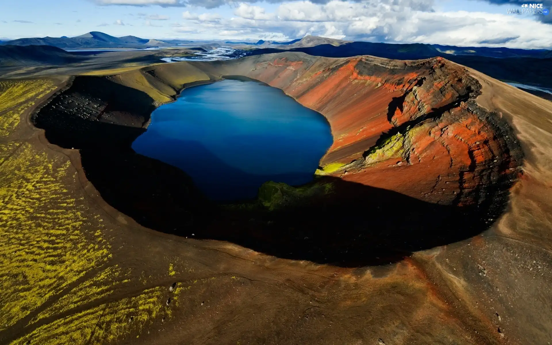 lake, The Hills