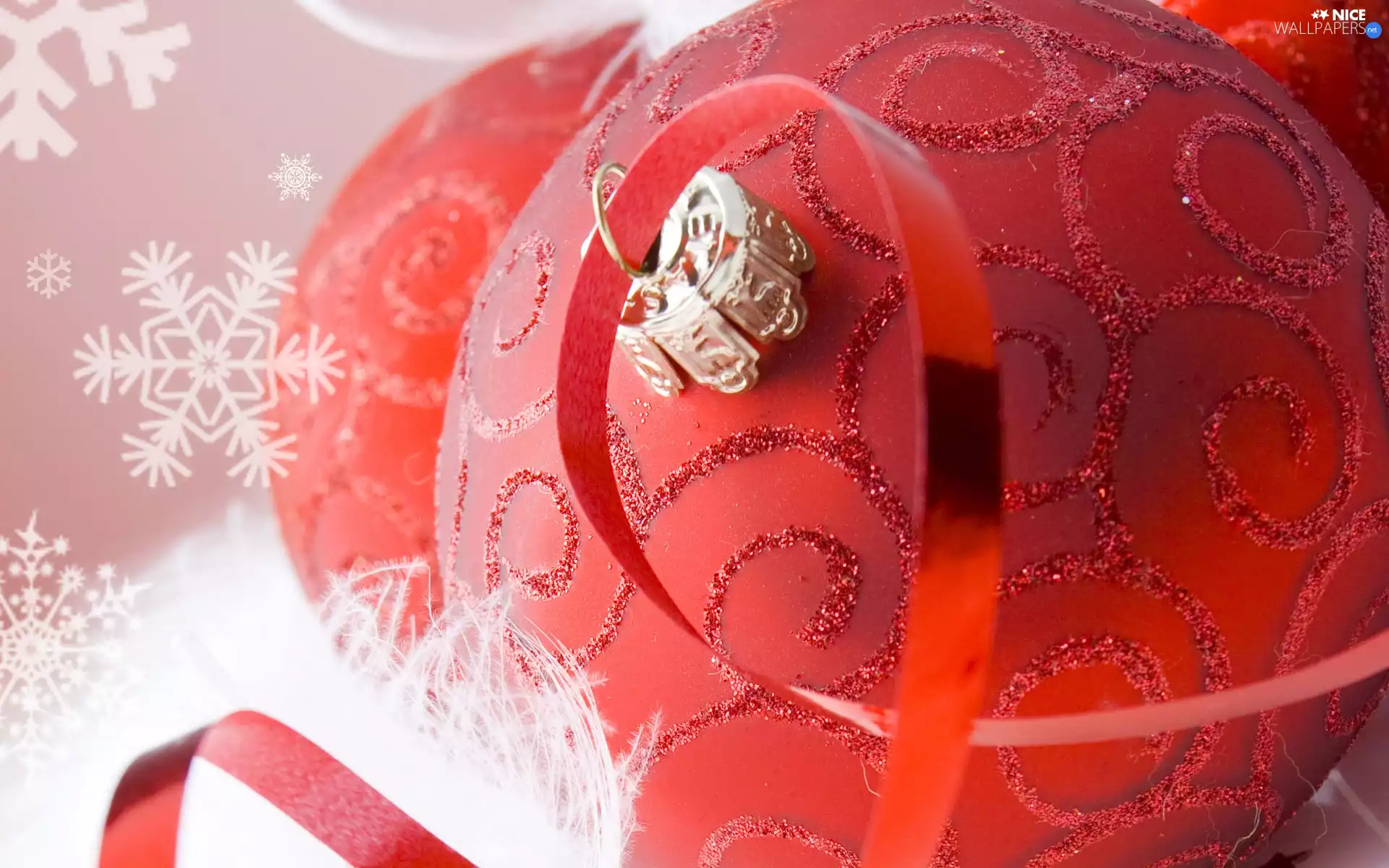 red hot, flakes, snow, bauble