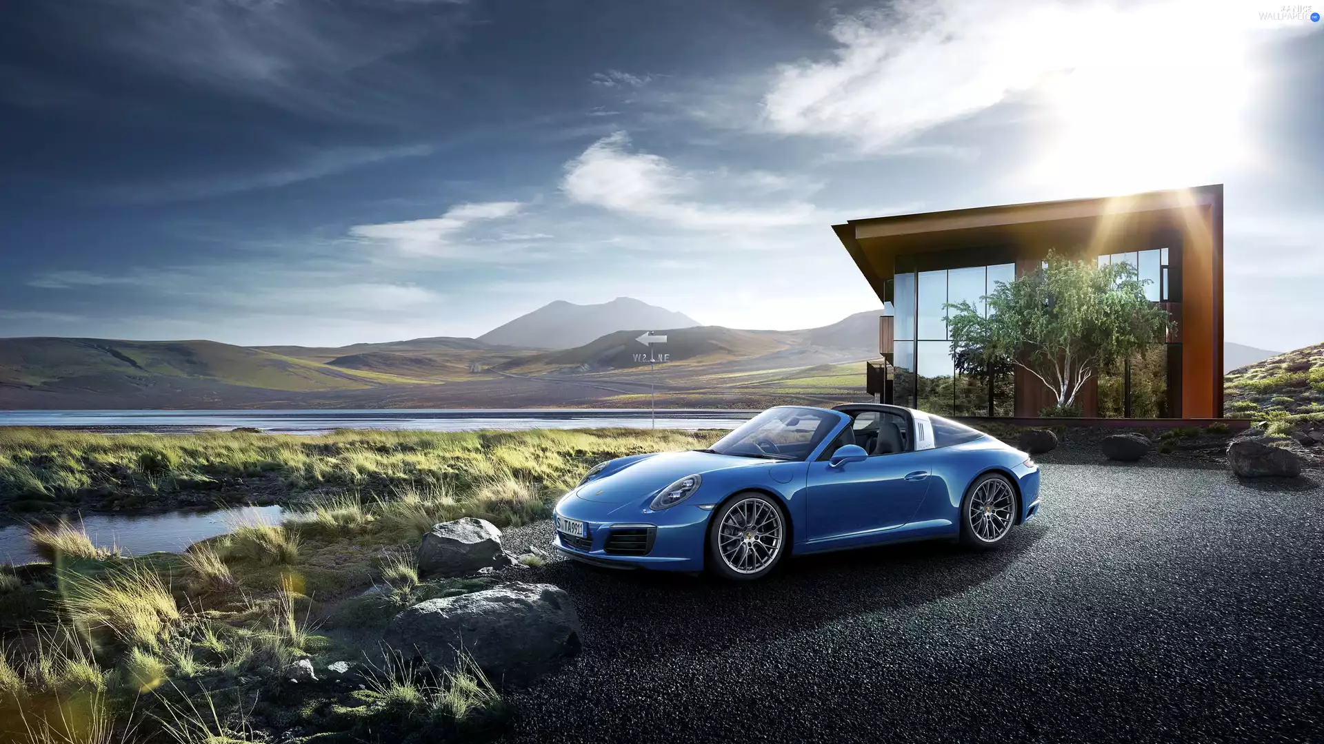 Porsche 911 Targa, house