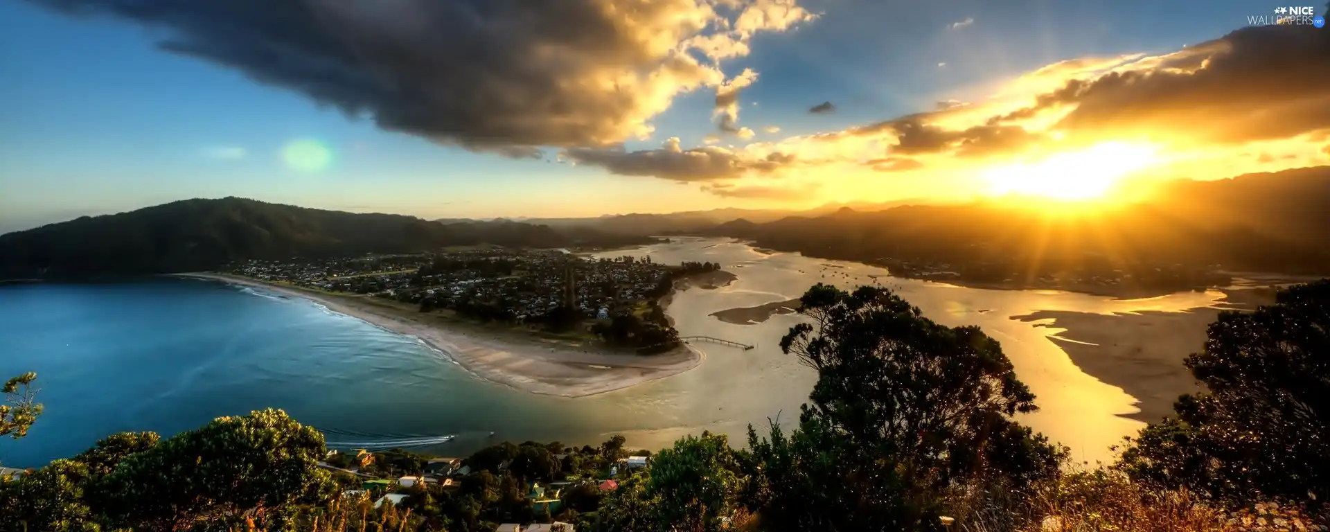 clouds, sun, trees, lakes, west, Houses, viewes