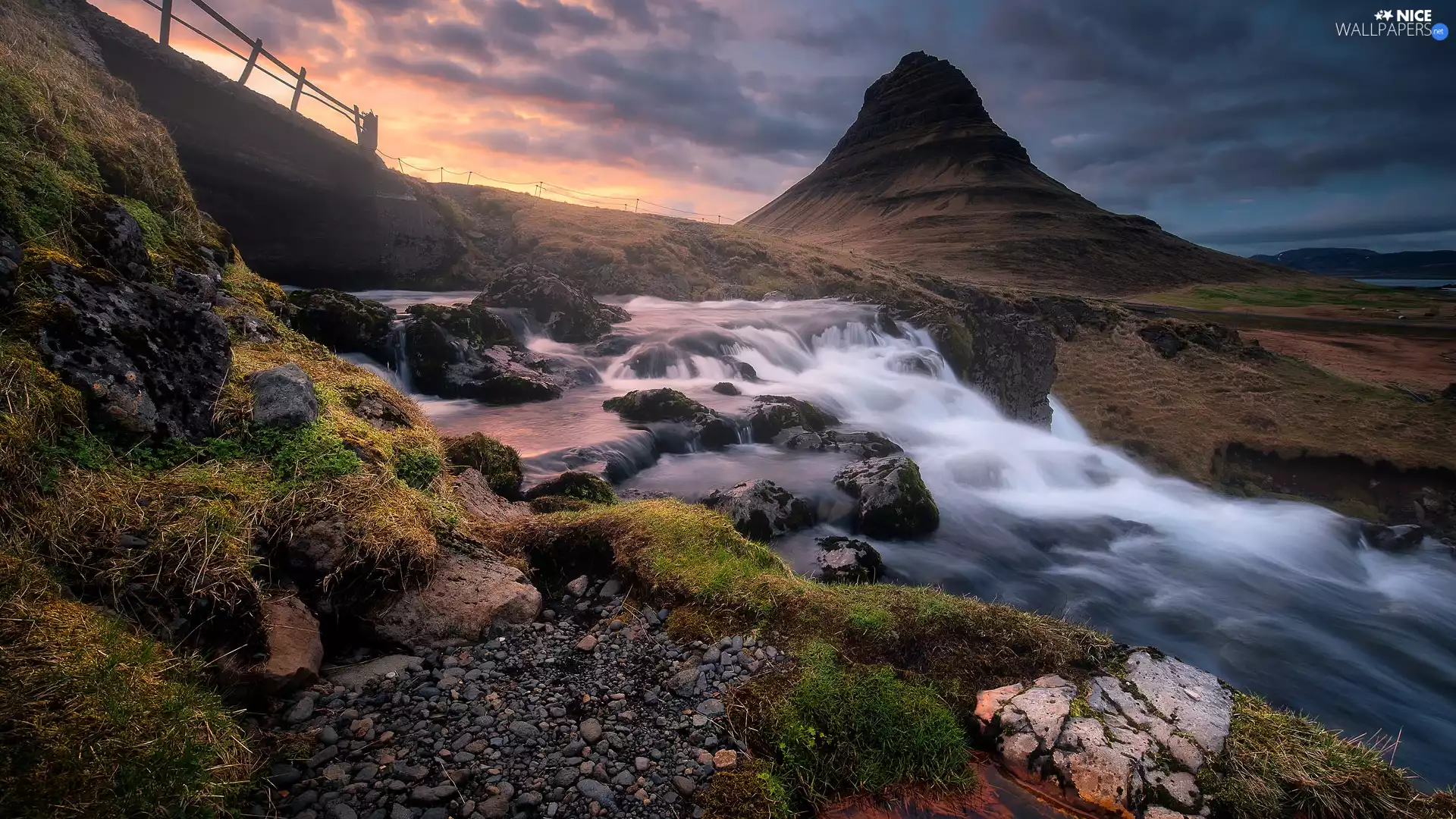 River, Great Sunsets, Snaefellsnes Peninsula, Kirkjufell Mountain, iceland