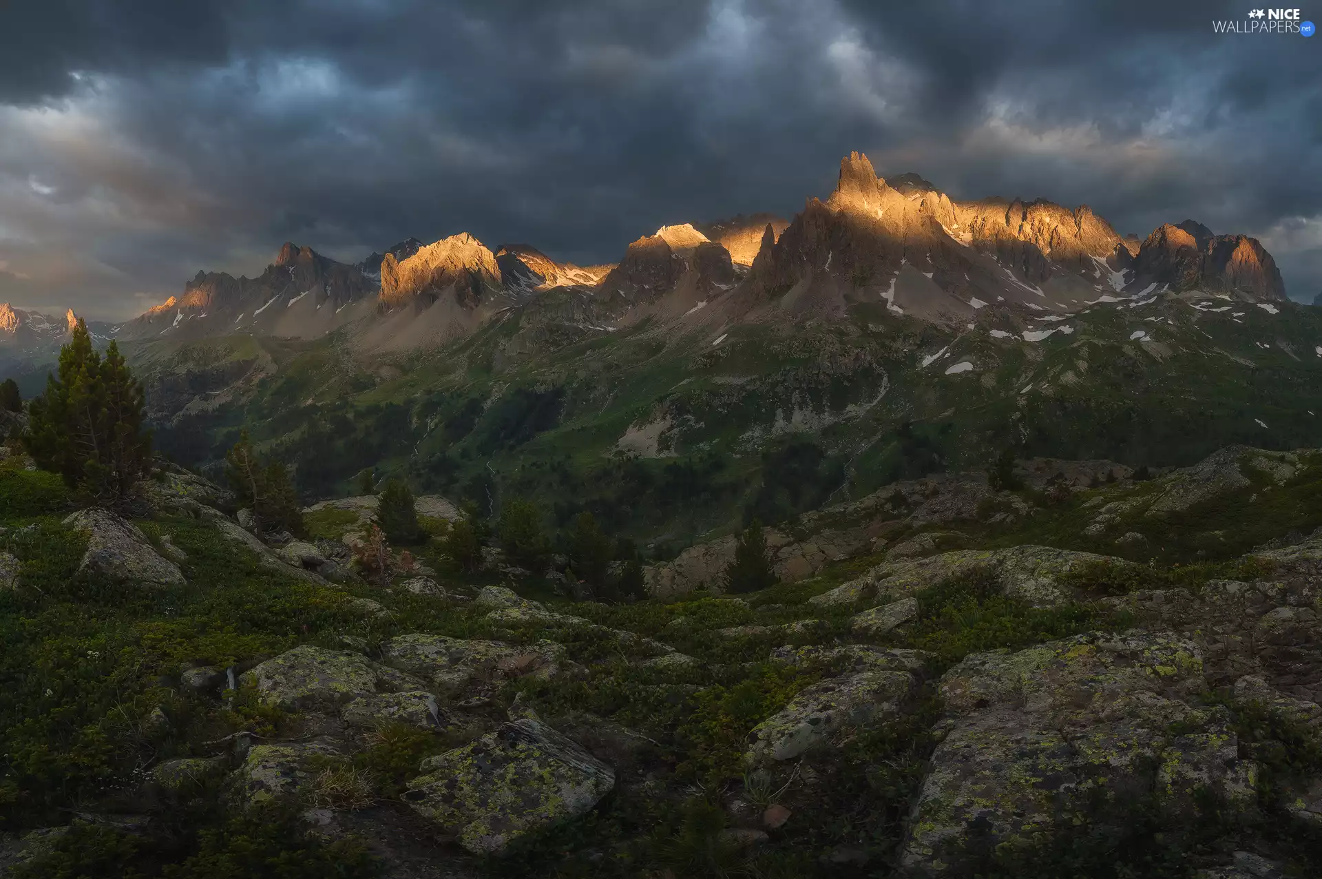 peaks, Alps, Sky, illuminated, Mountains, cloudy, France