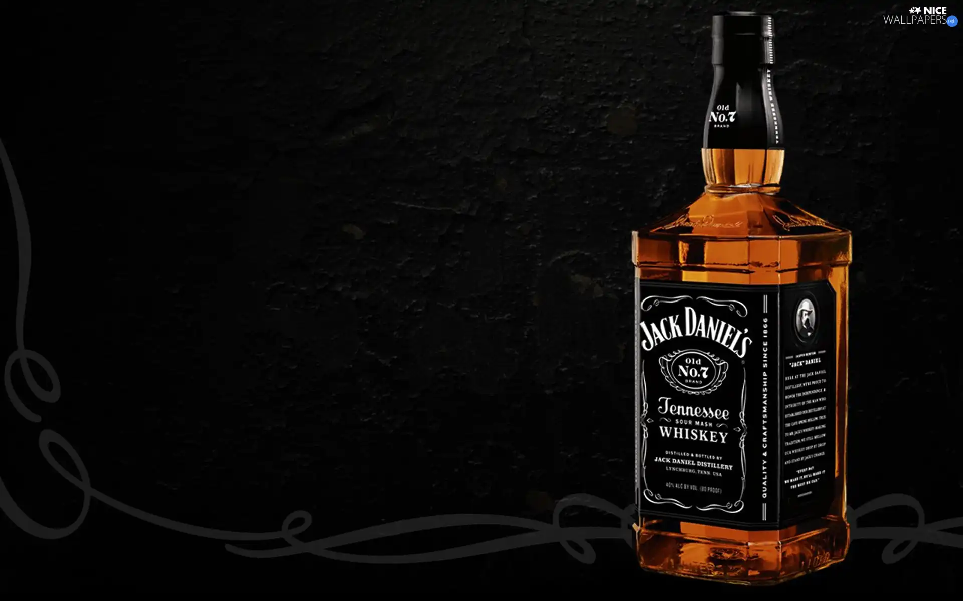 Jack Daniels, Bottle