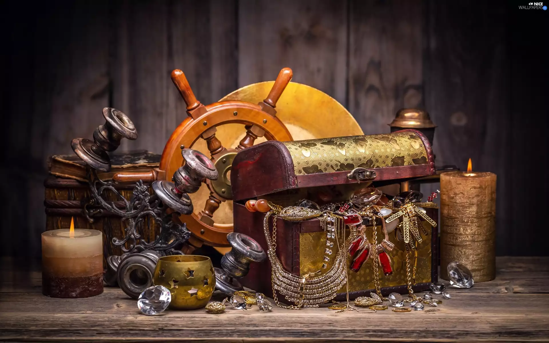 Steering Wheel, Pirate, Candles, treasures, composition, trunk, jewellery