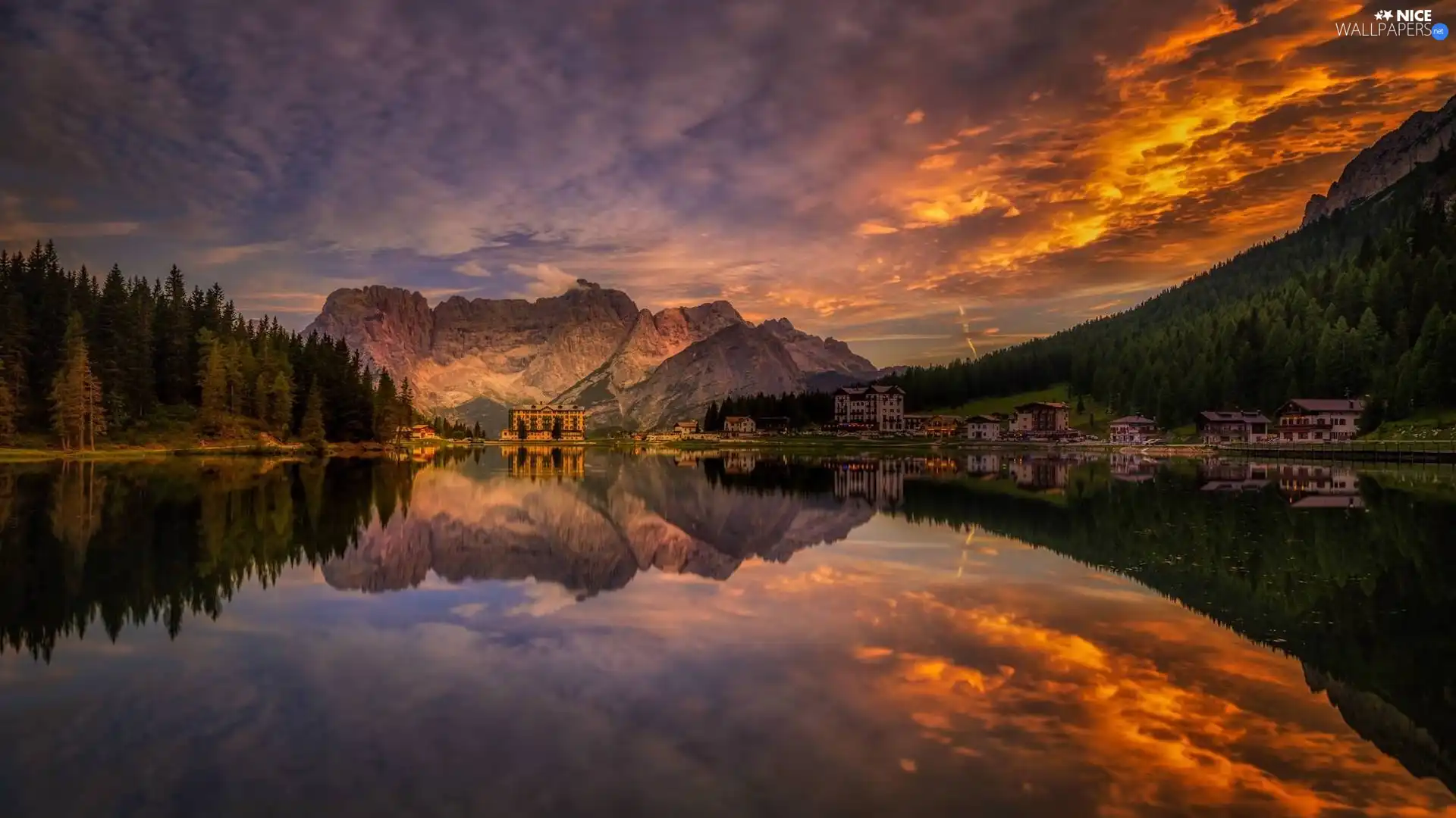 viewes, trees, reflection, Grand Hotel Misurina, Lake Misurina, clouds, Houses, Italy, Great Sunsets, forest, Dolomites, Mountains