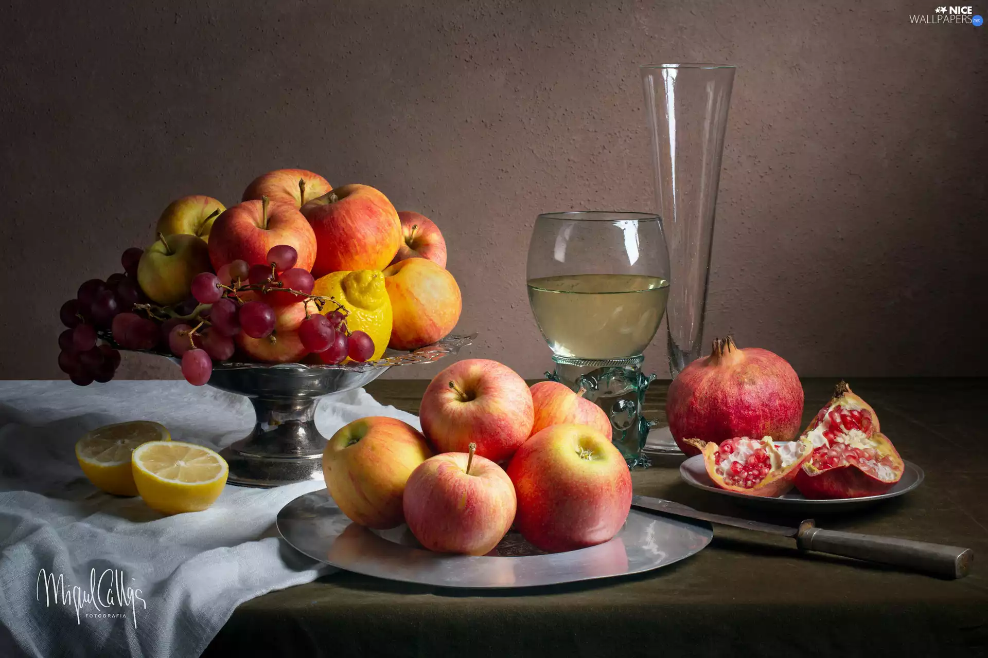 Plates, apples, composition, Grapes, grenades, plateau, Fruits, lemons