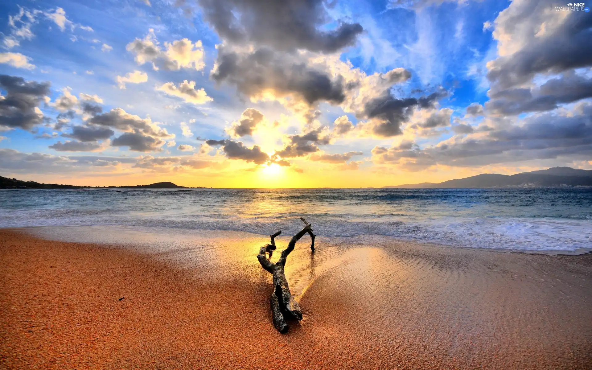 sea, Lod on the beach, clouds, Beaches