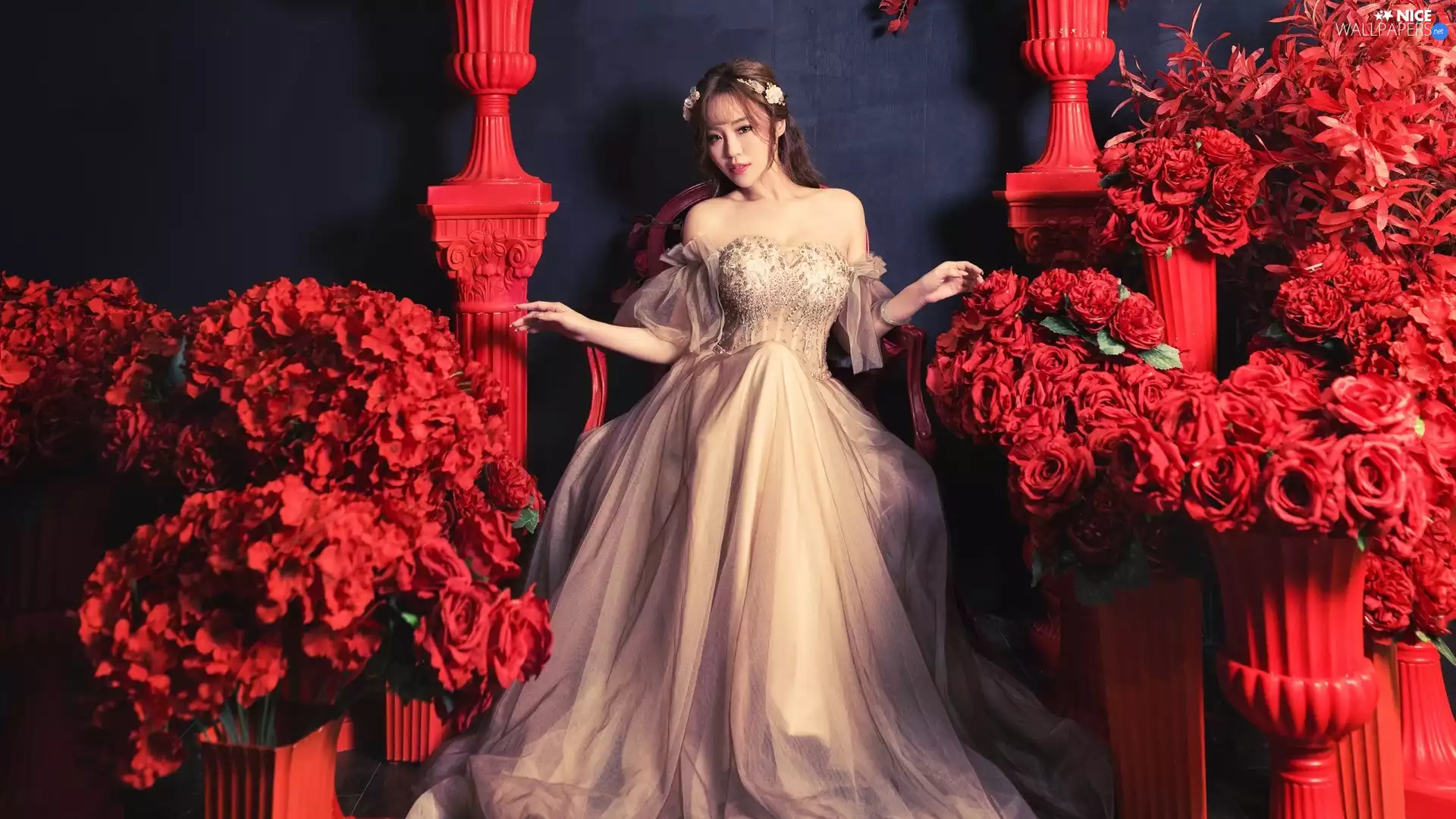 Dress, Asian, Red, long, girl, vases, roses