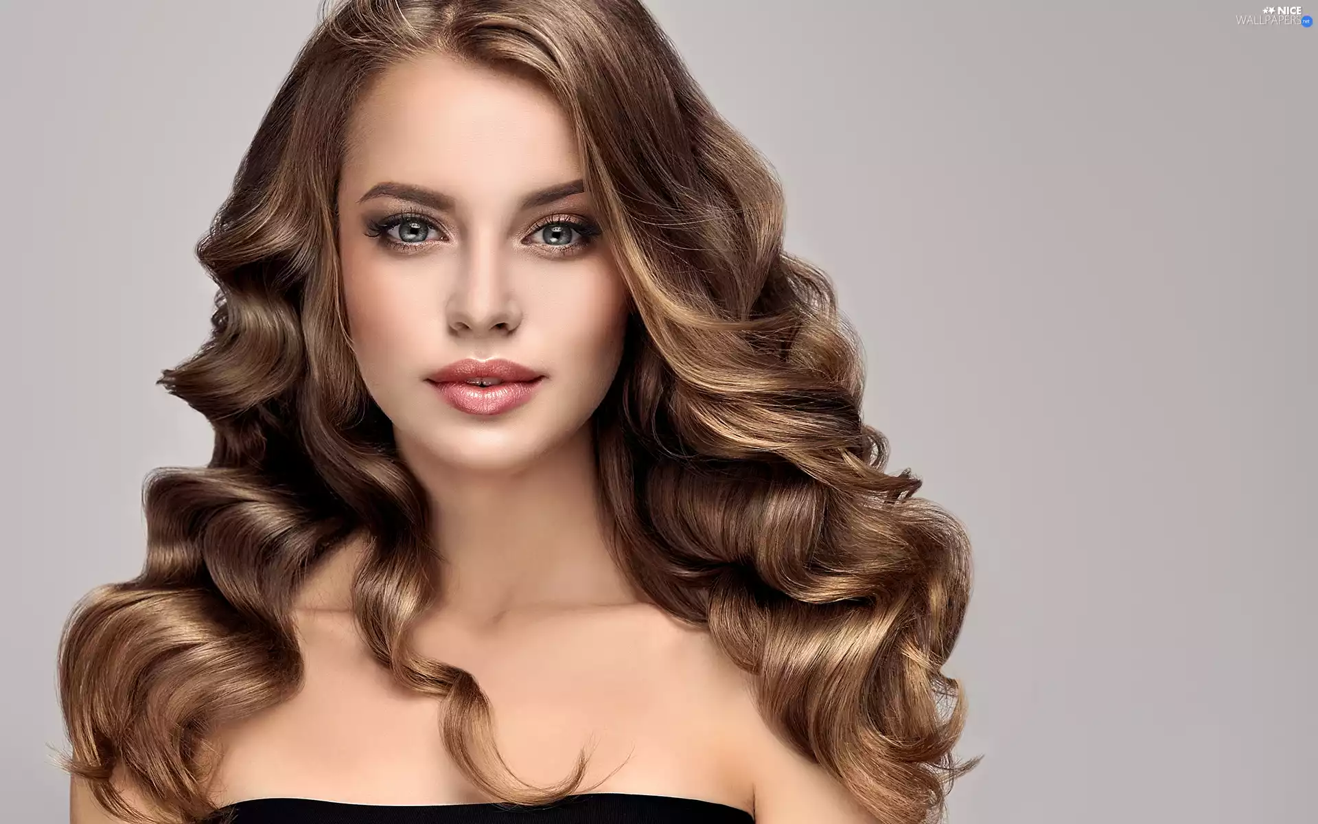 Women, light brown, make-up, longhaired