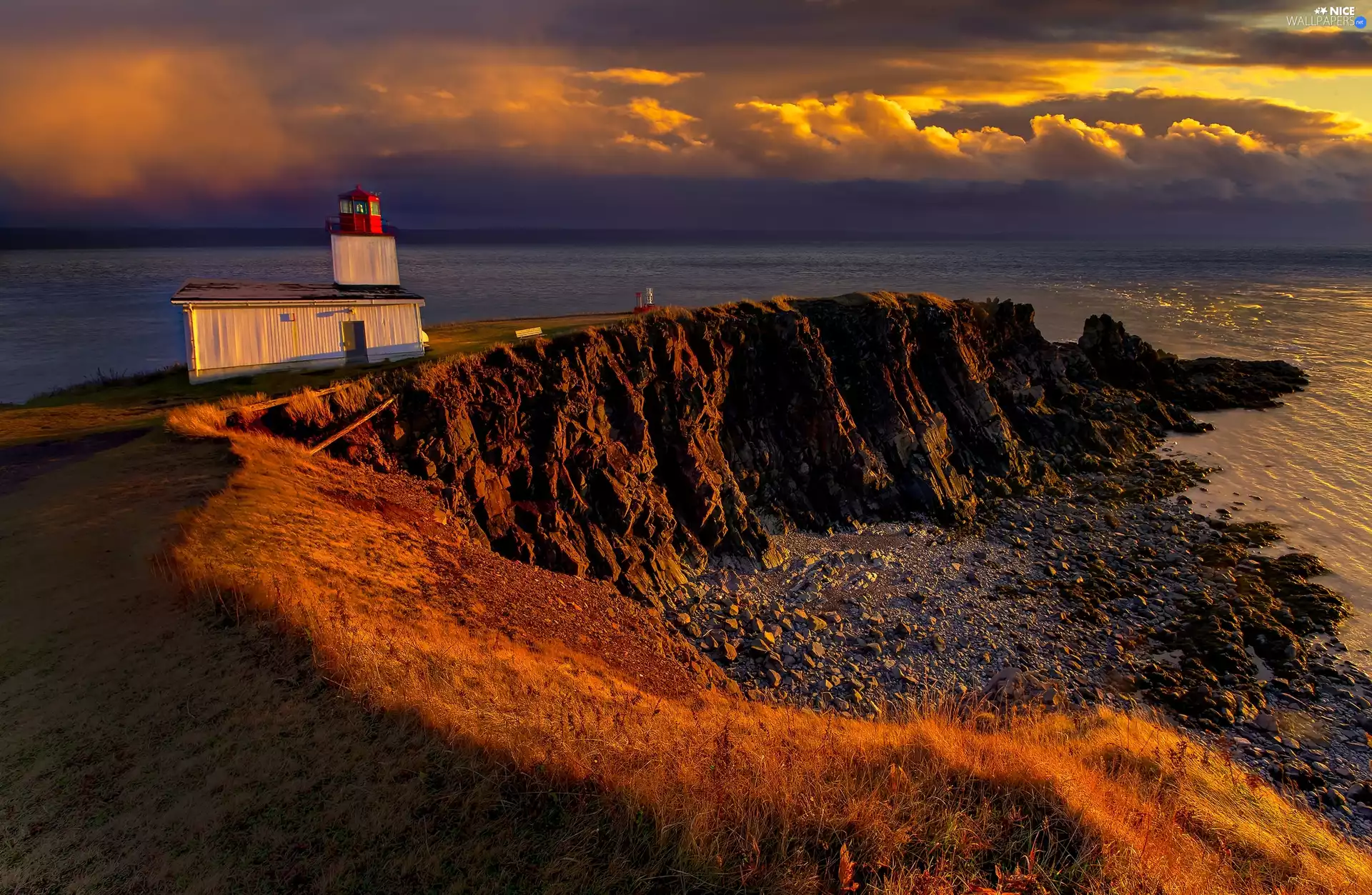 rays, sea, Lighthouse, maritime, sun, cliff