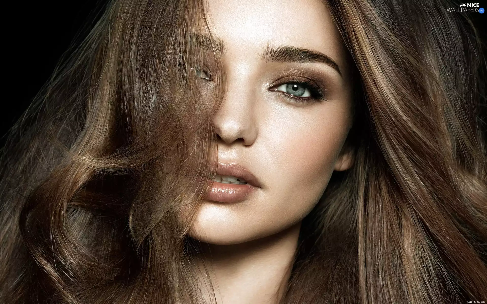 Miranda Kerr, model