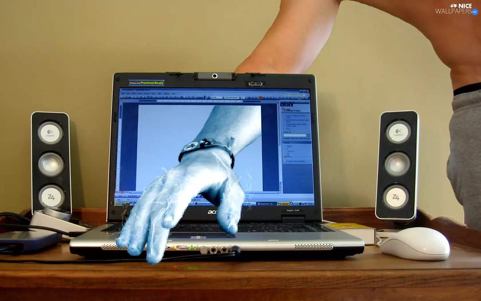 hand, laptop, 4d, monitor