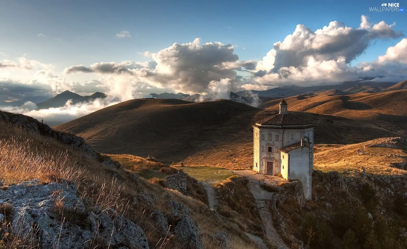 Monument, Mountains, clouds